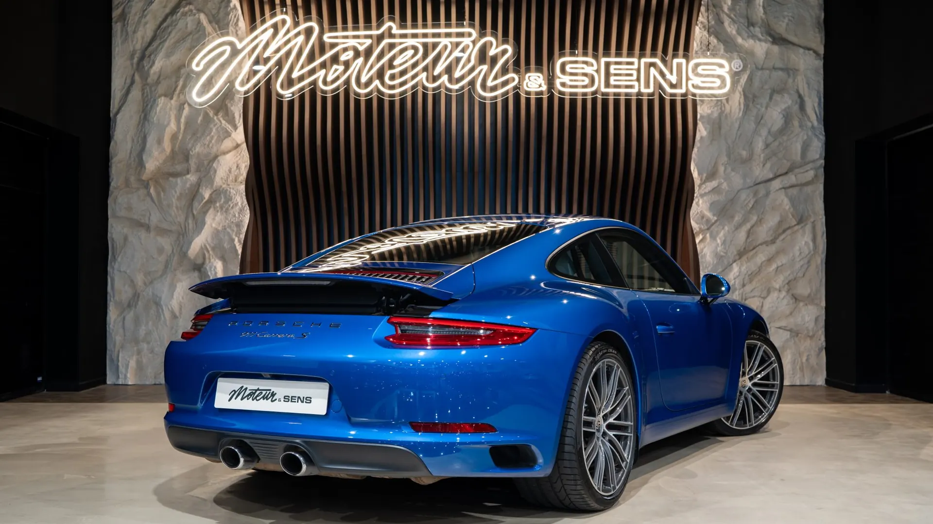 Porsche 911 — photo 2