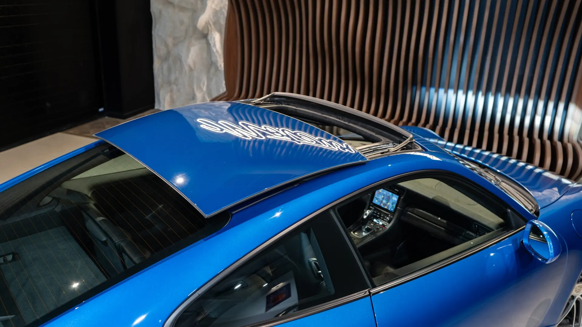 Porsche 911 — photo 36
