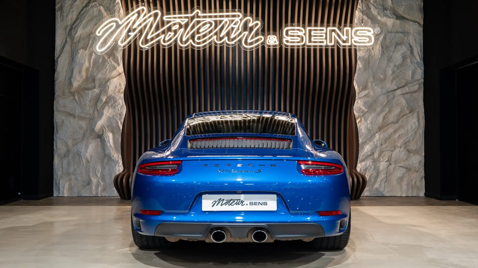 Porsche 911 — photo 4