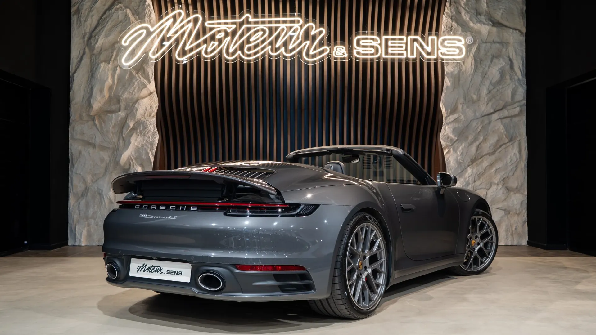 Porsche 911 — photo 2