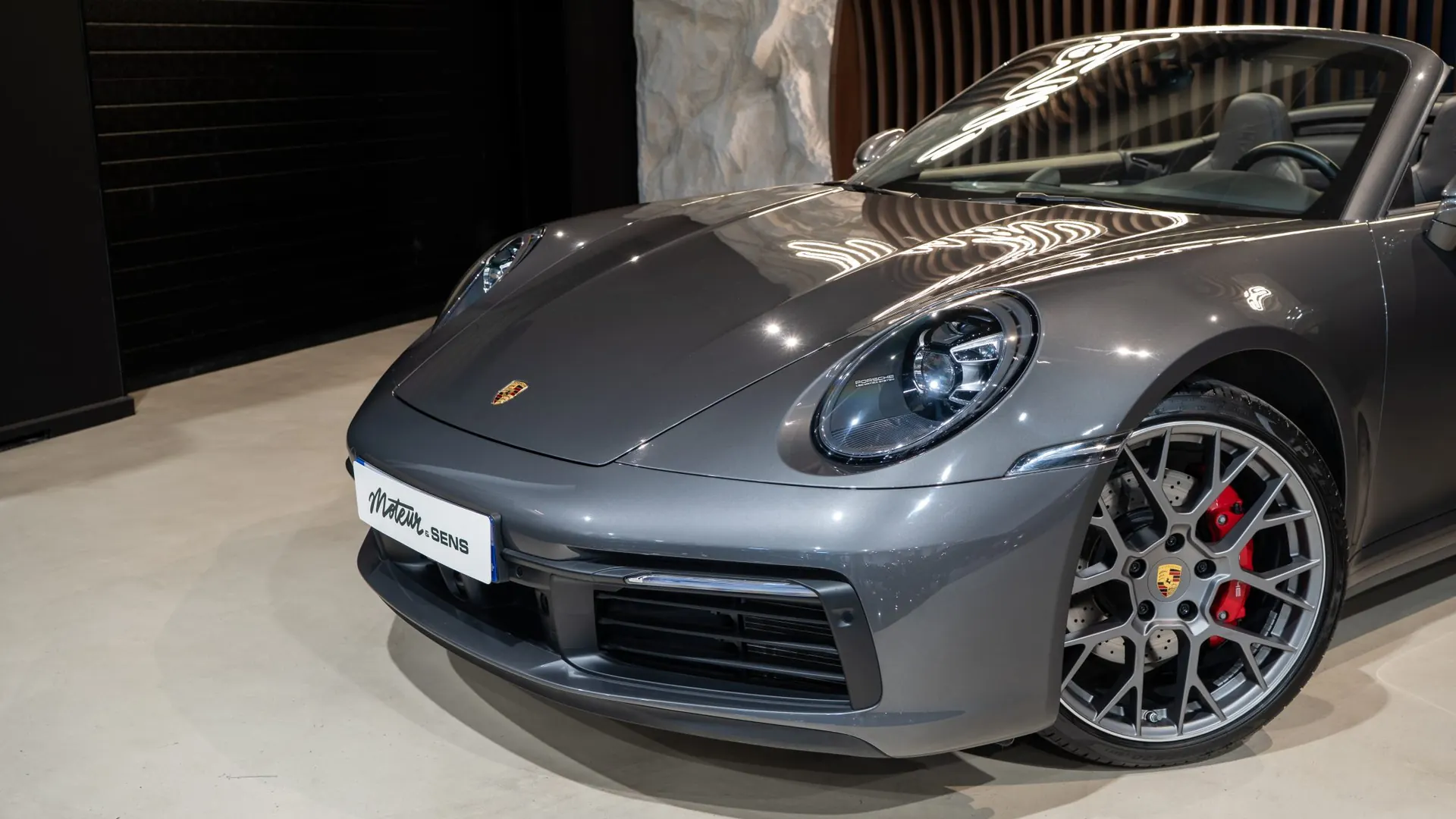 Porsche 911 — photo 40