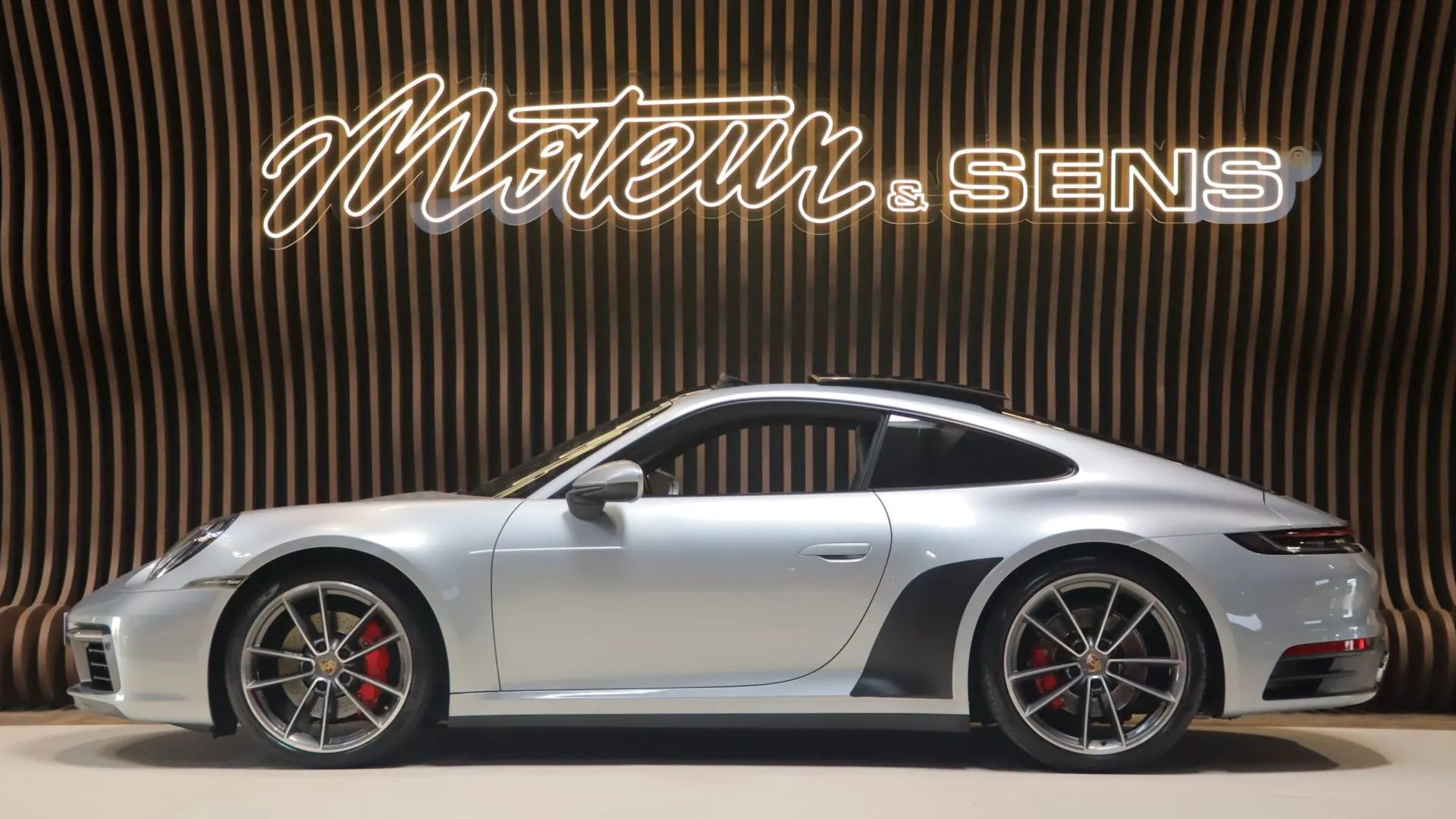 Porsche 911 — photo 5