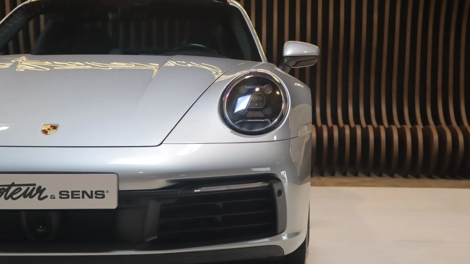 Porsche 911 — photo 40