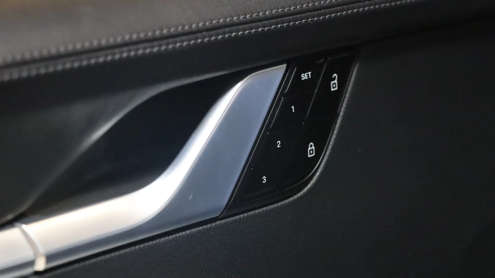 Porsche 911 — photo 11