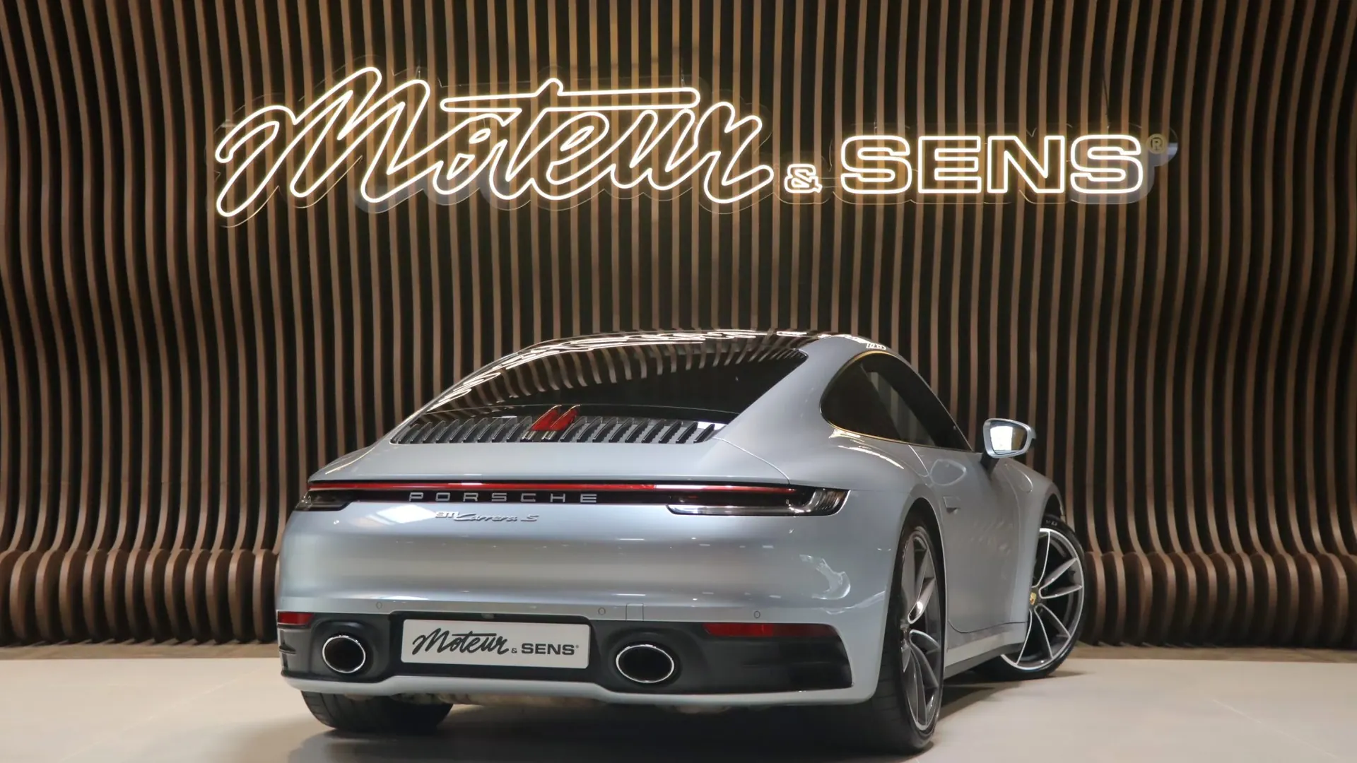 Porsche 911 — photo 2