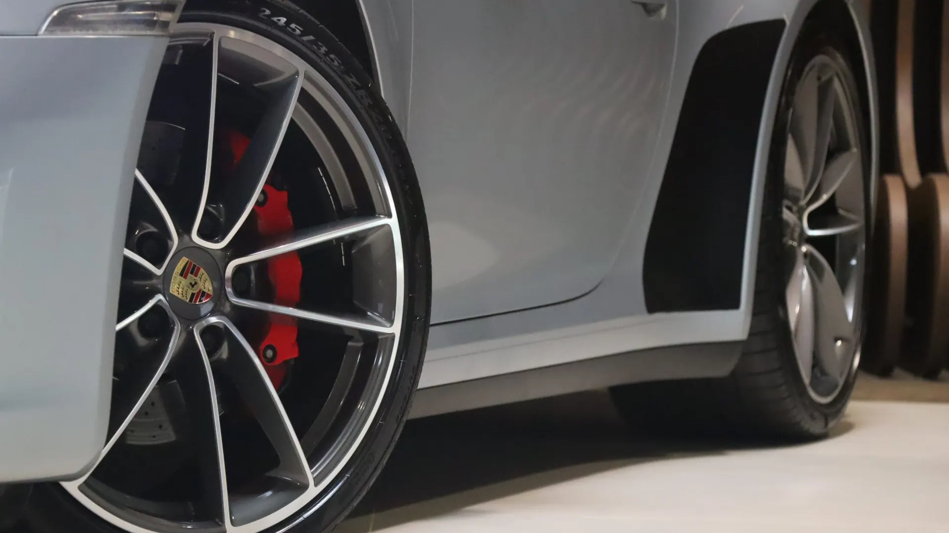 Porsche 911 — photo 45
