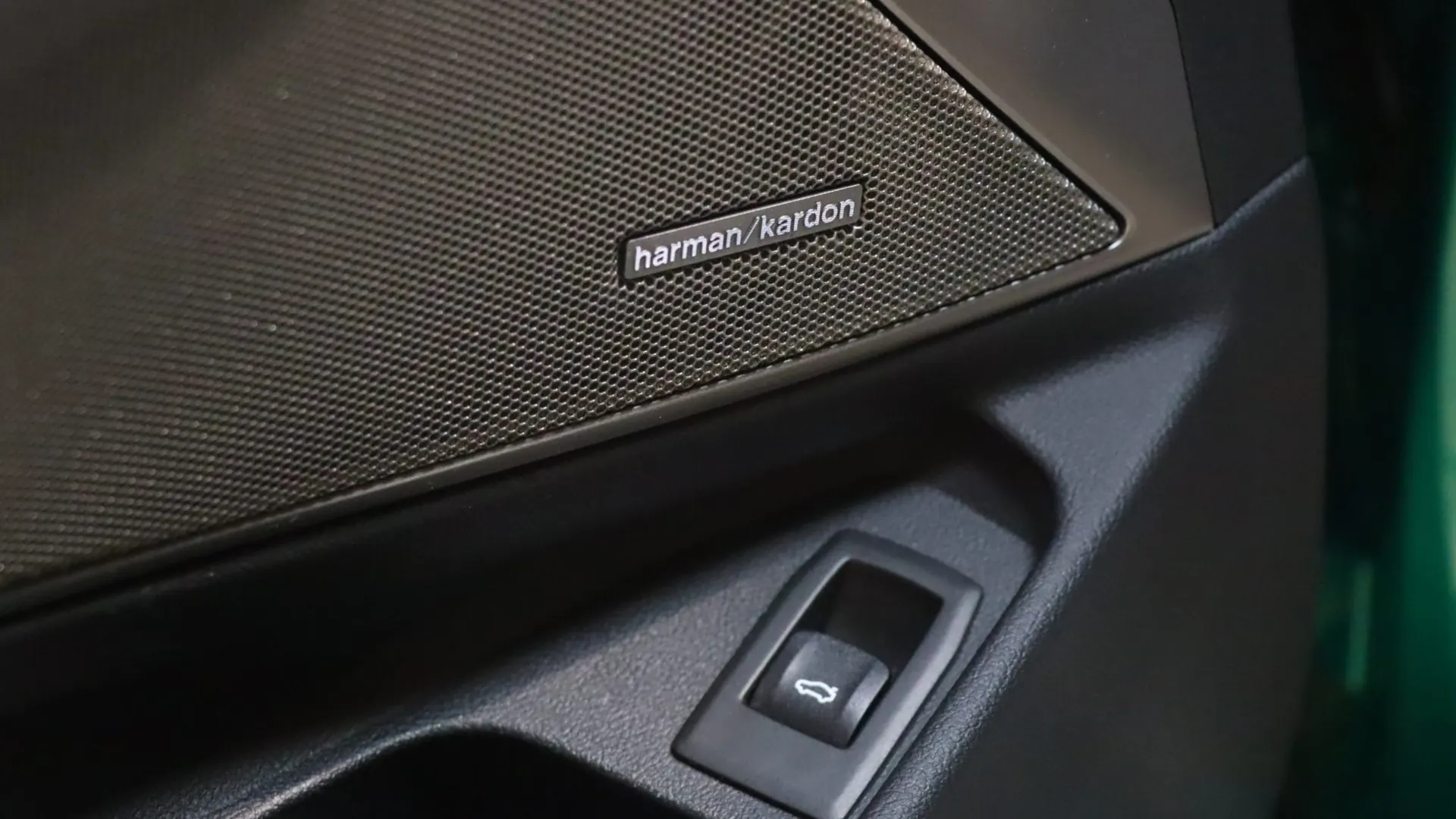 BMW M3 — photo 12