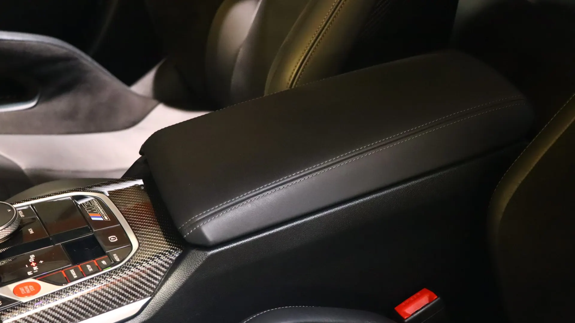 BMW M3 — photo 27