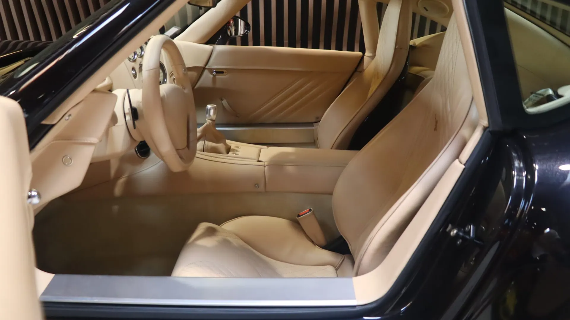 Wiesmann GT — photo 7