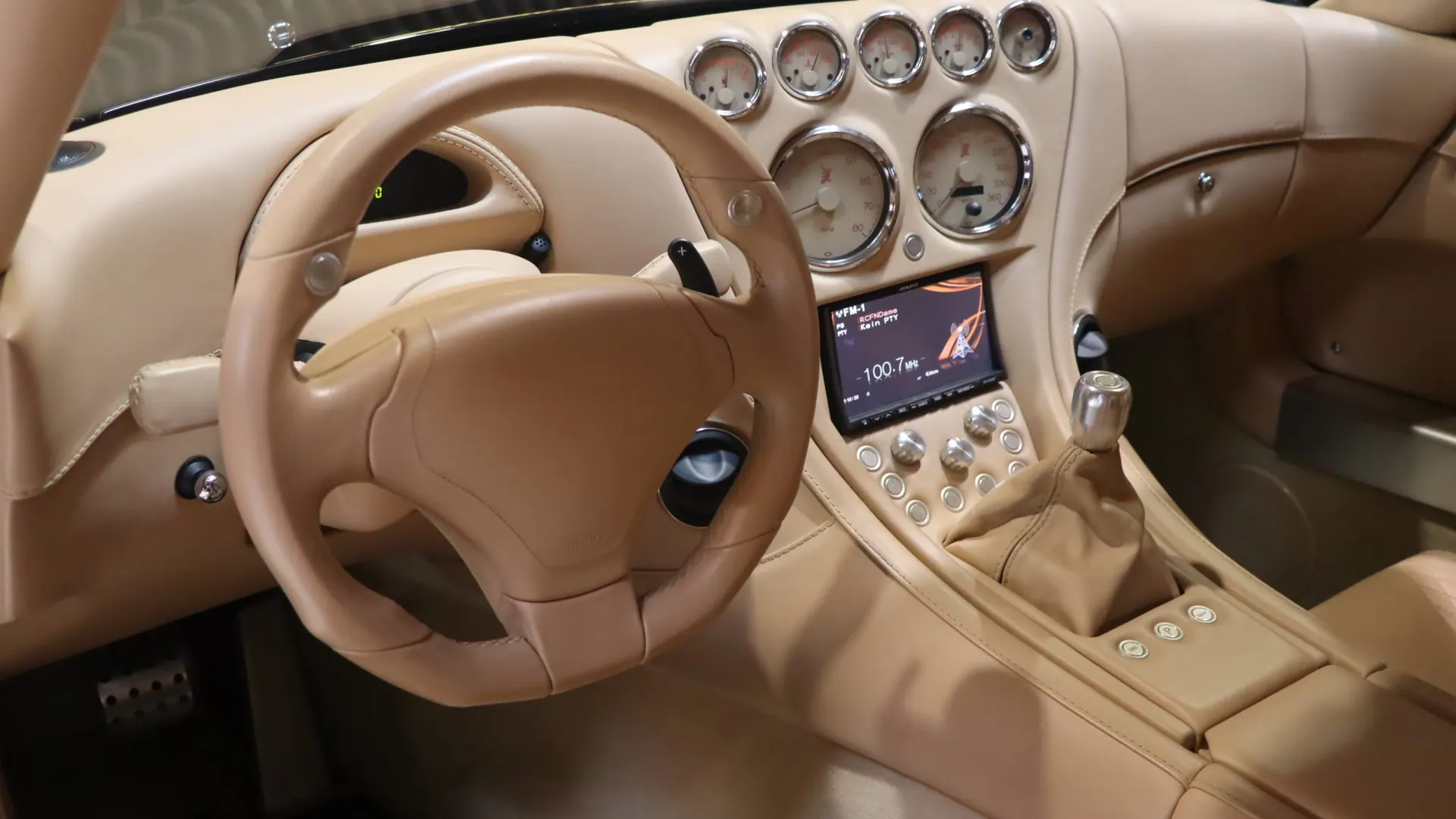 Wiesmann GT — photo 14