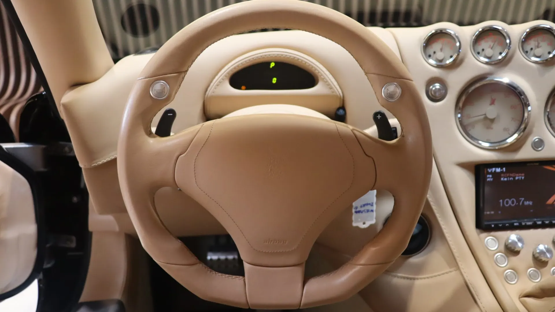 Wiesmann GT — photo 9
