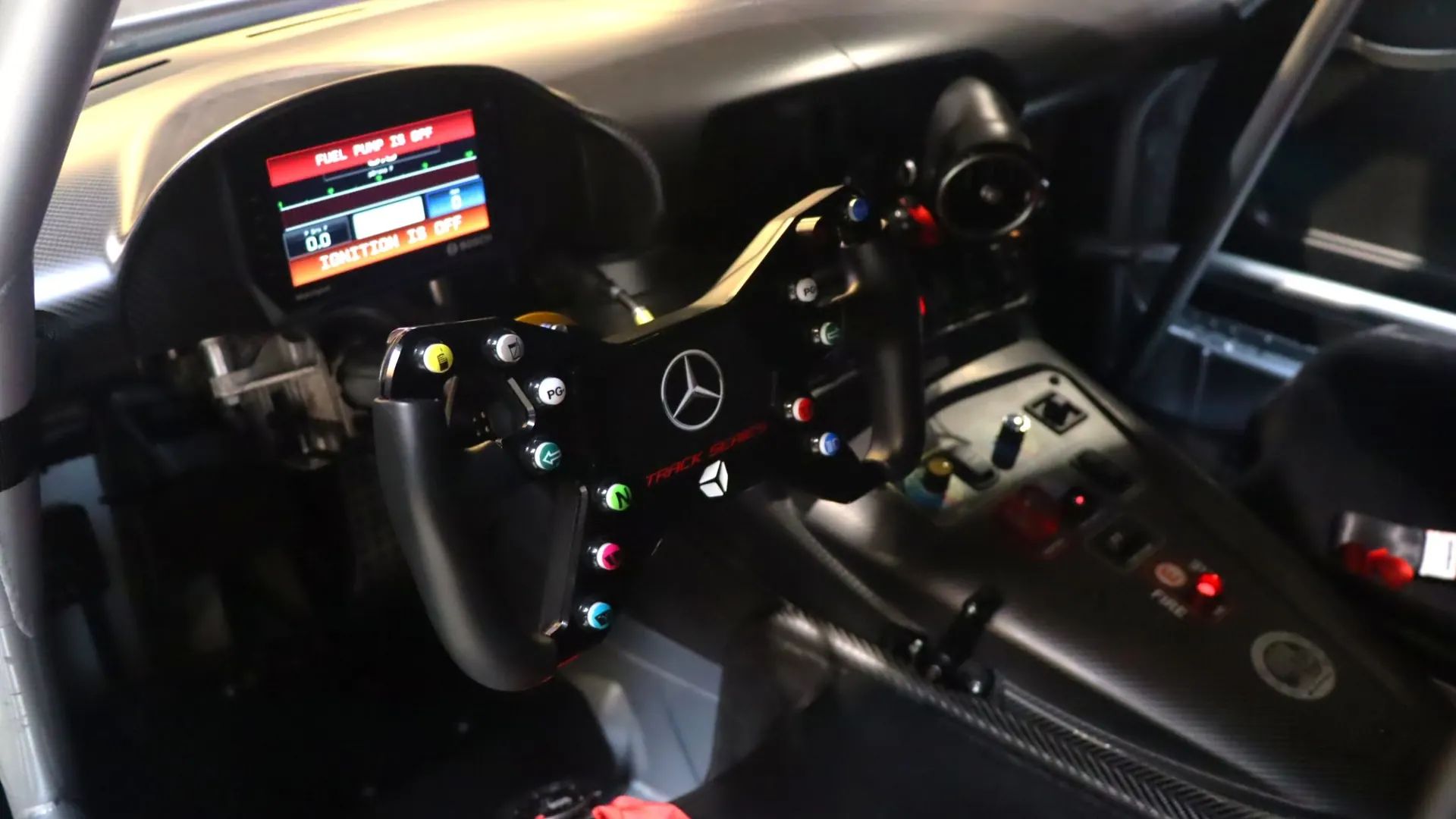 Mercedes-Benz AMG GT — photo 13