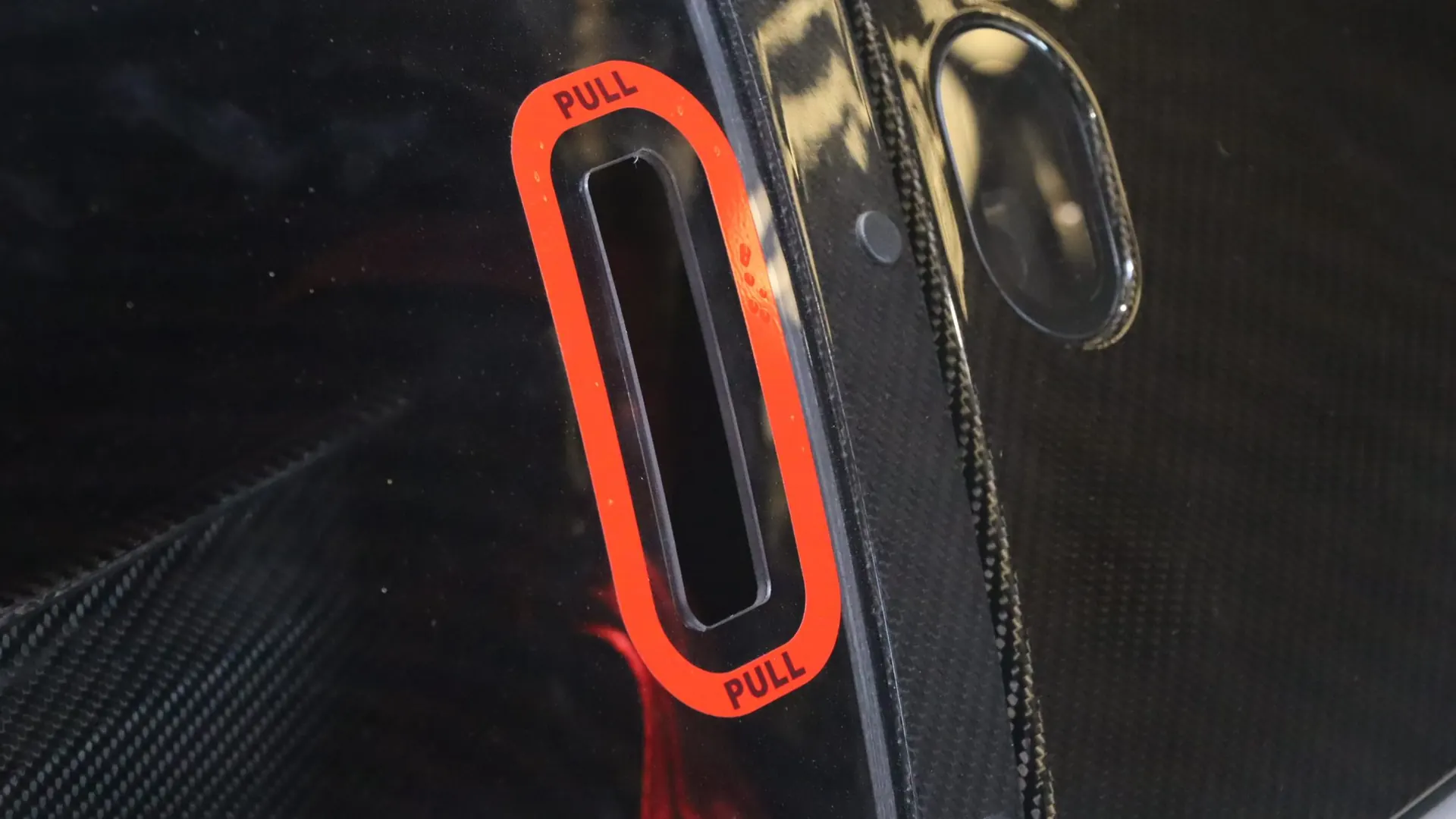 Mercedes-Benz AMG GT — photo 48