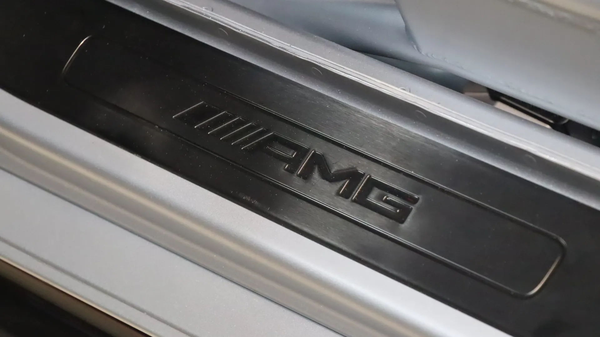 Mercedes-Benz AMG GT — photo 11