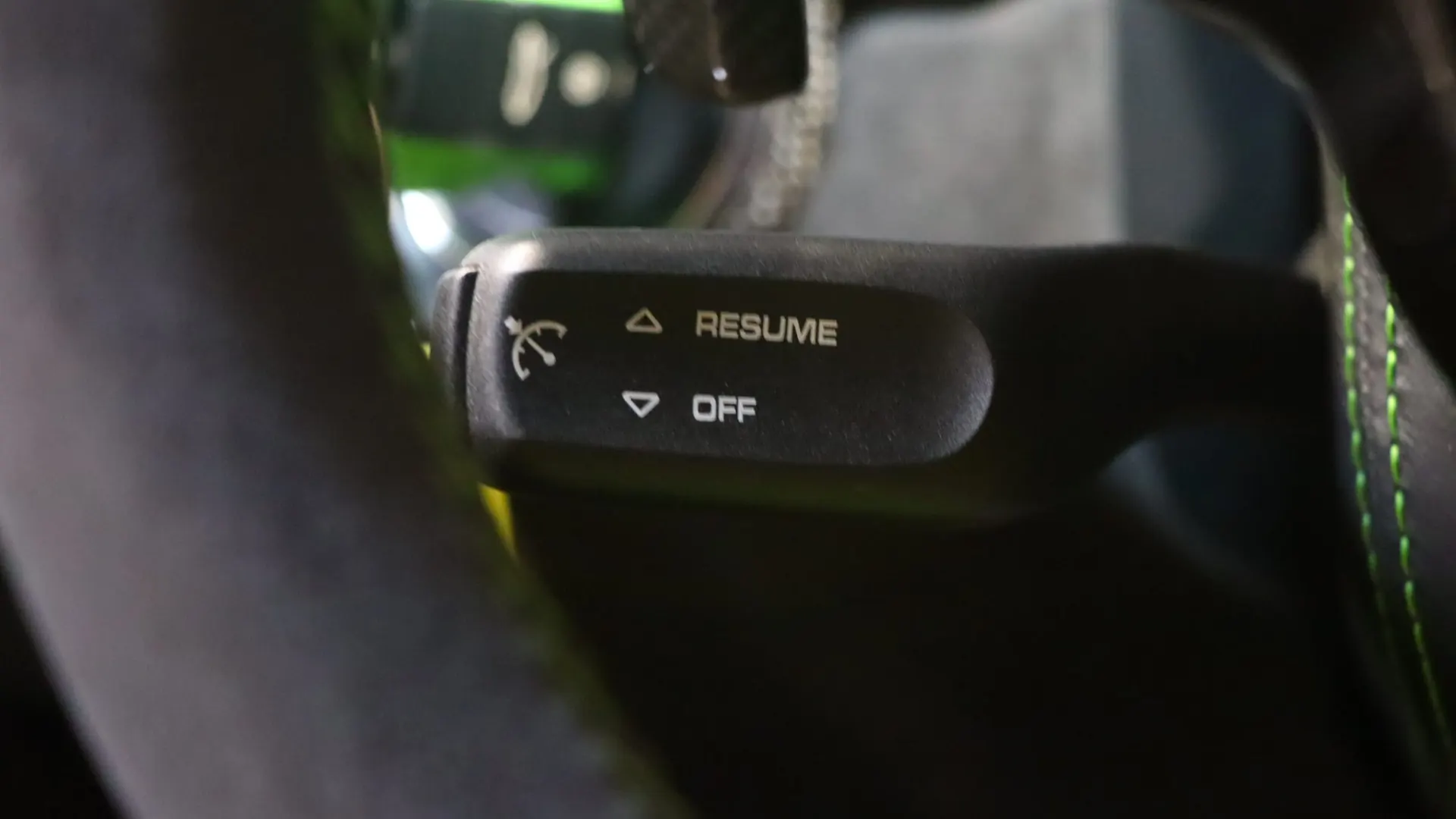 Porsche 911 — photo 16