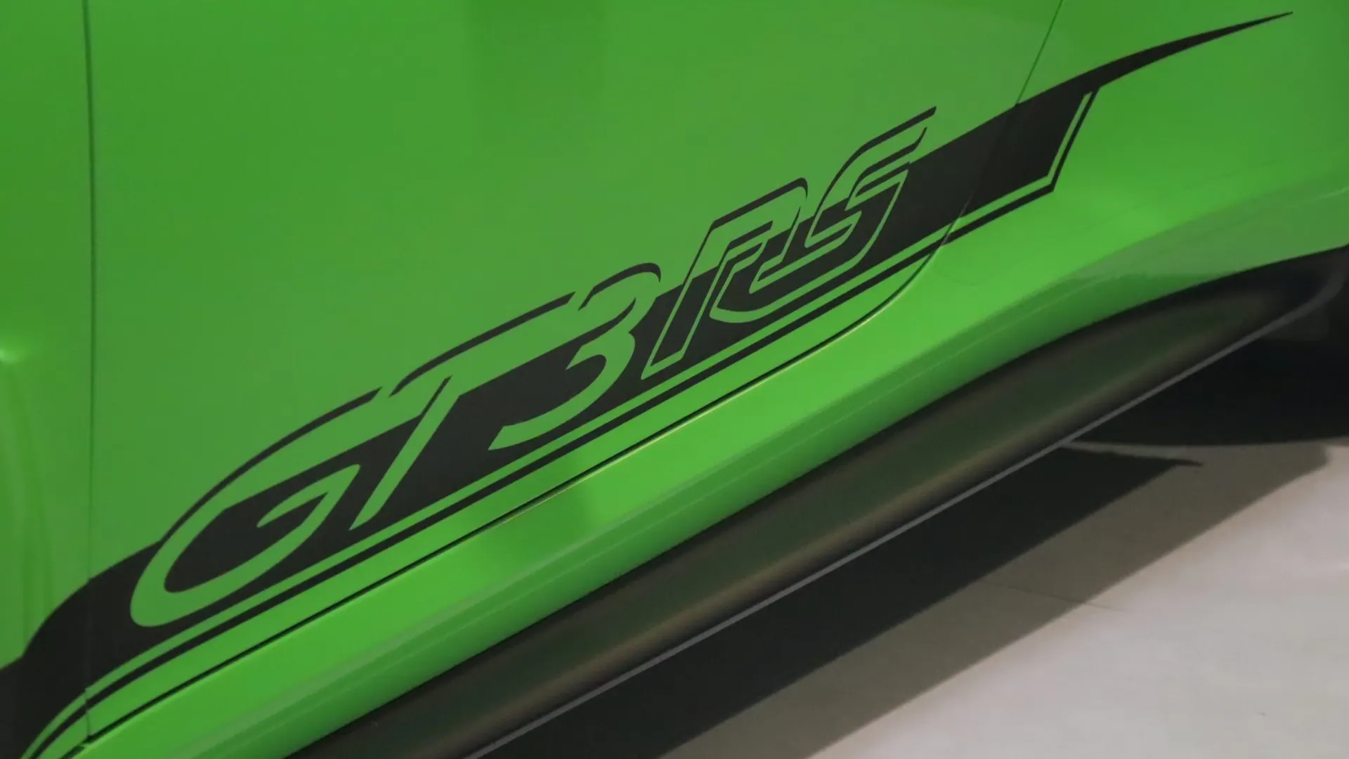 Porsche 911 — photo 49