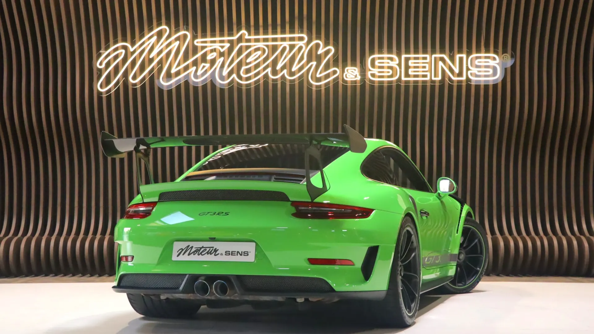 Porsche 911 — photo 2