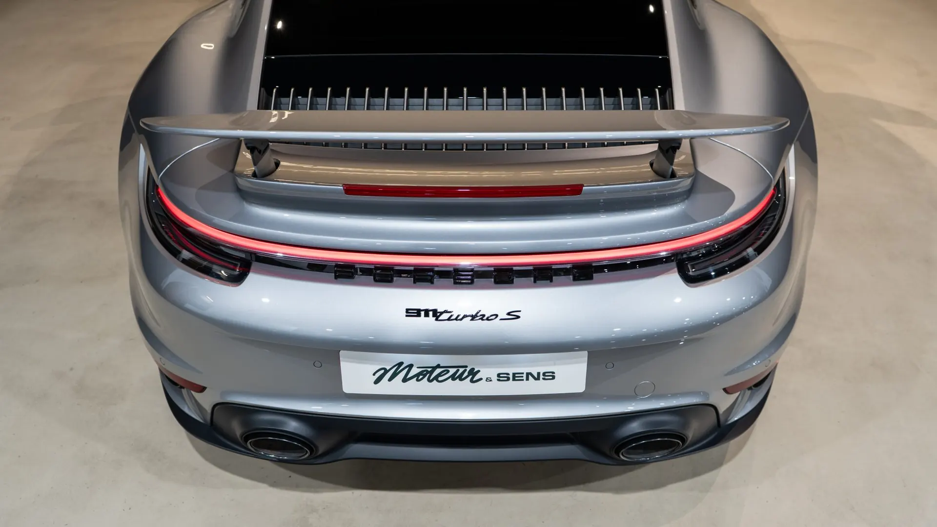 Porsche 911 — photo 45