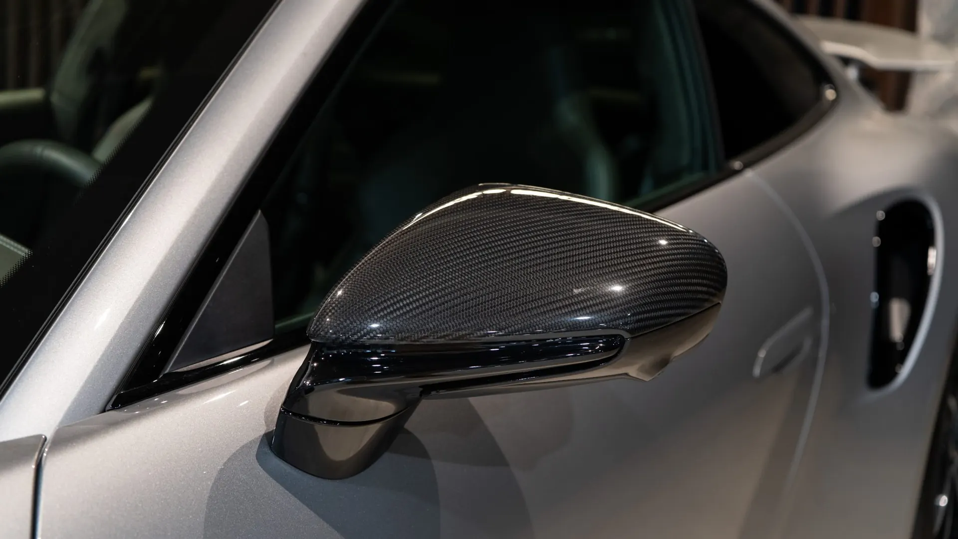 Porsche 911 — photo 38