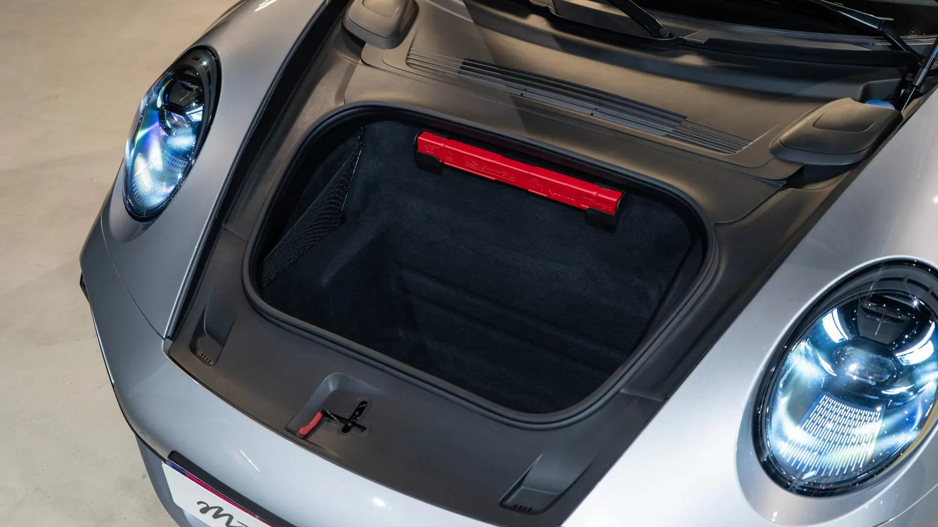 Porsche 911 — photo 34