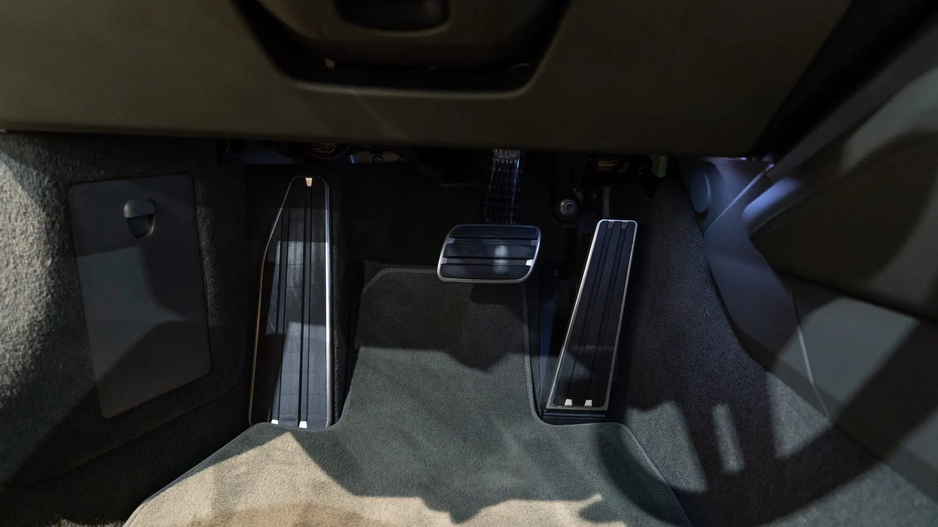 Porsche 911 — photo 20