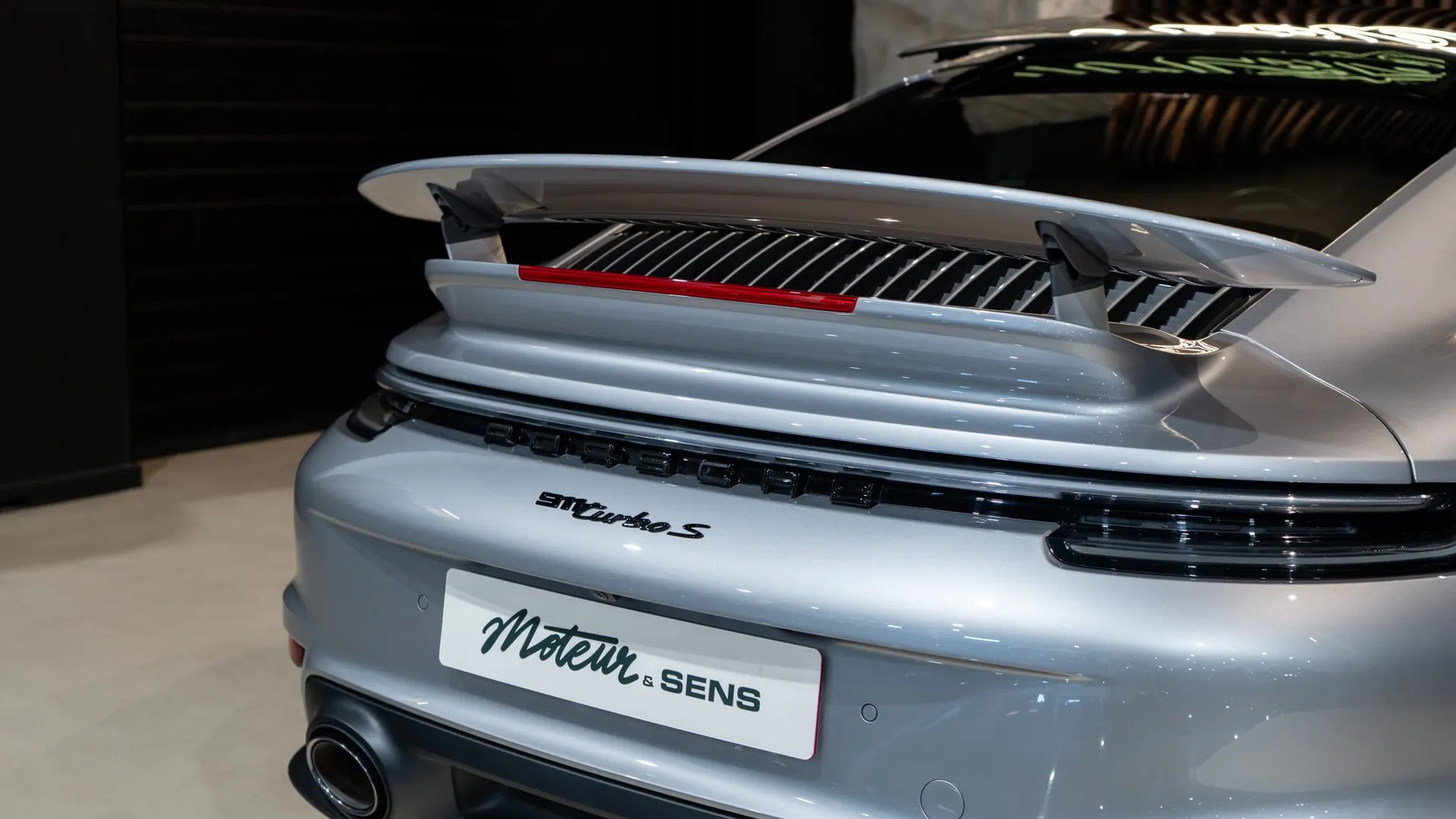 Porsche 911 — photo 43