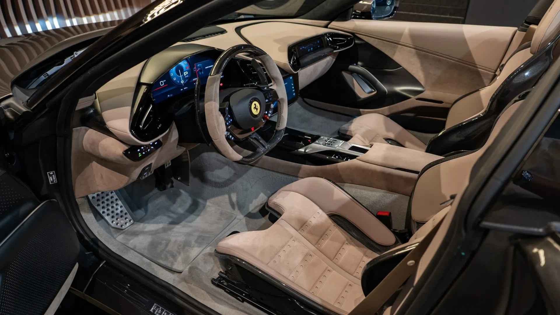 Ferrari 12Cilindri — photo 14