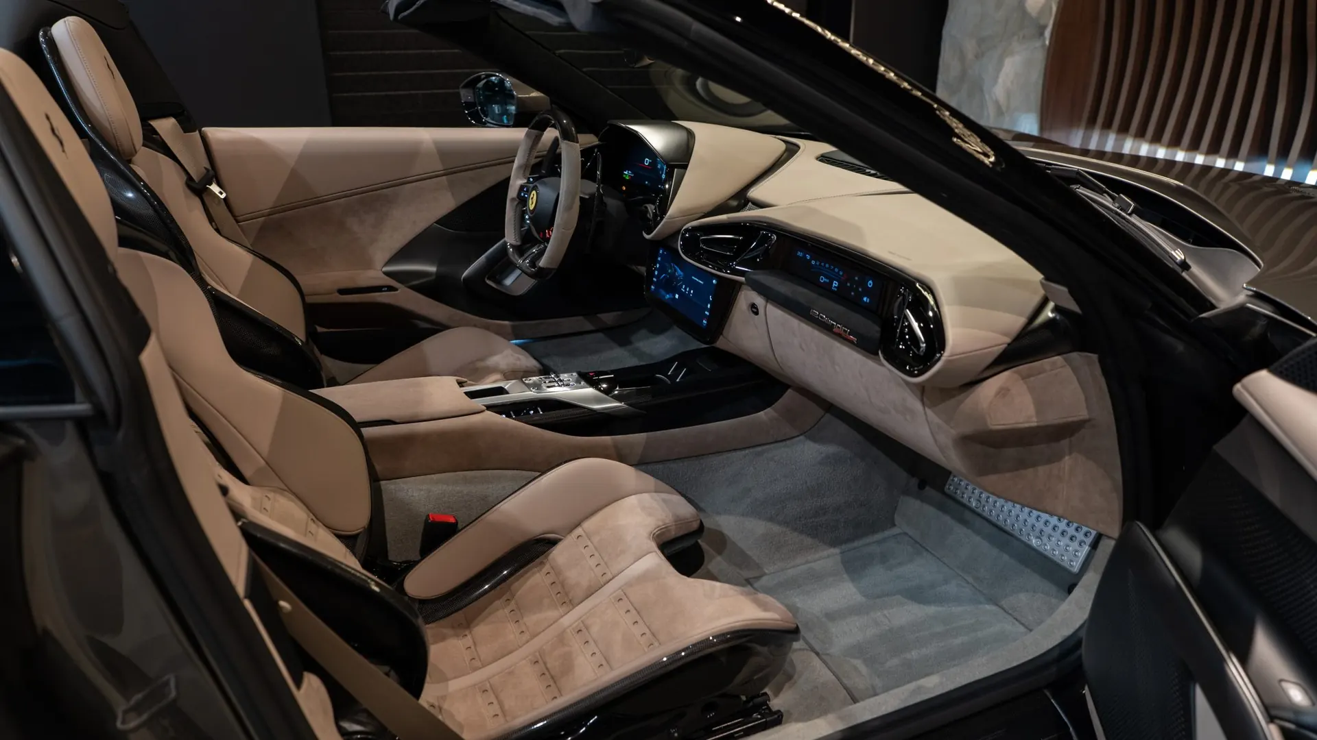 Ferrari 12Cilindri — photo 11