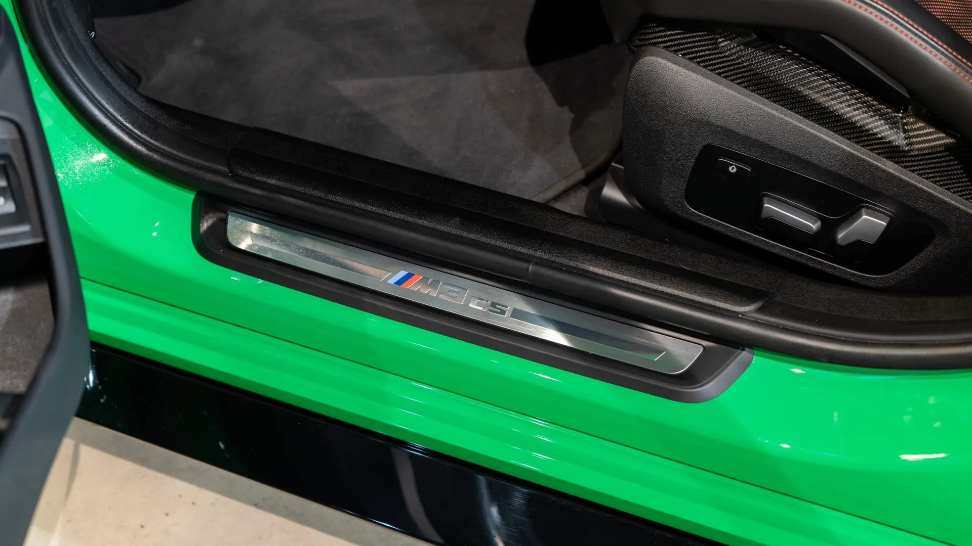 BMW M3 — photo 13