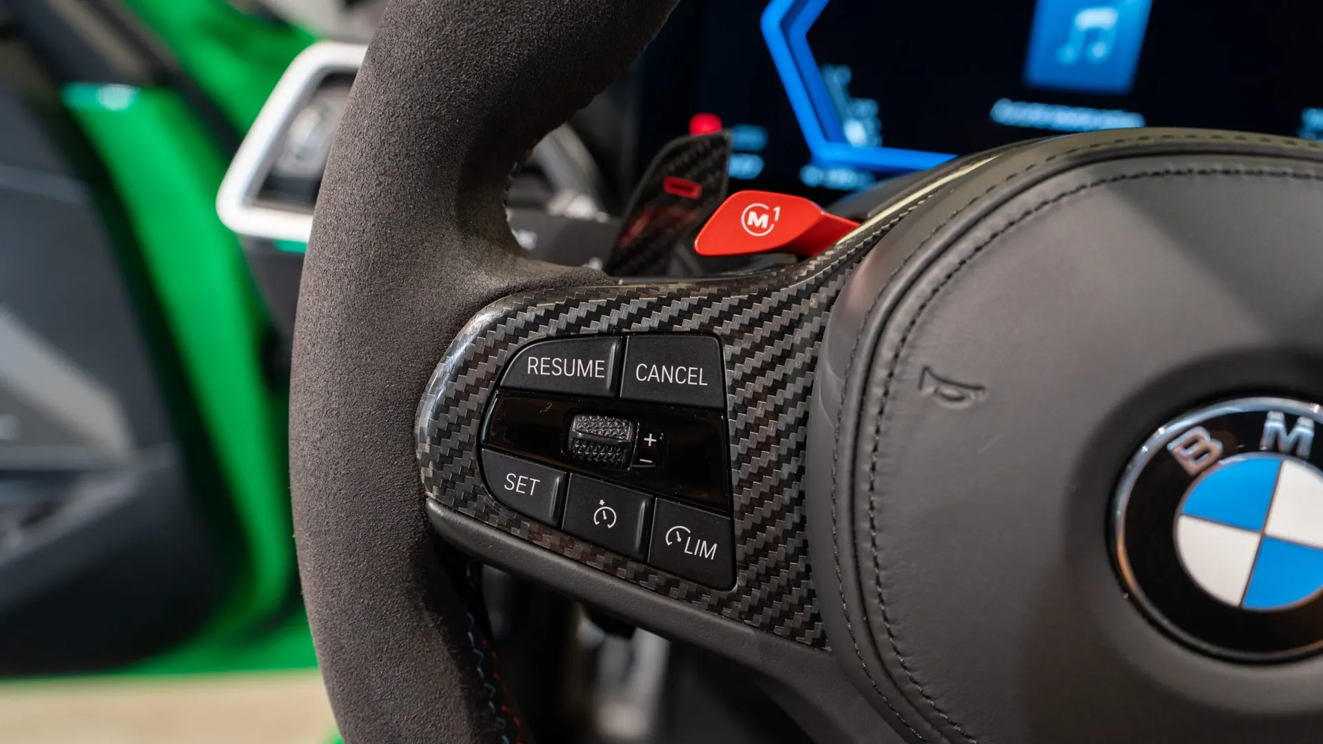 BMW M3 — photo 17