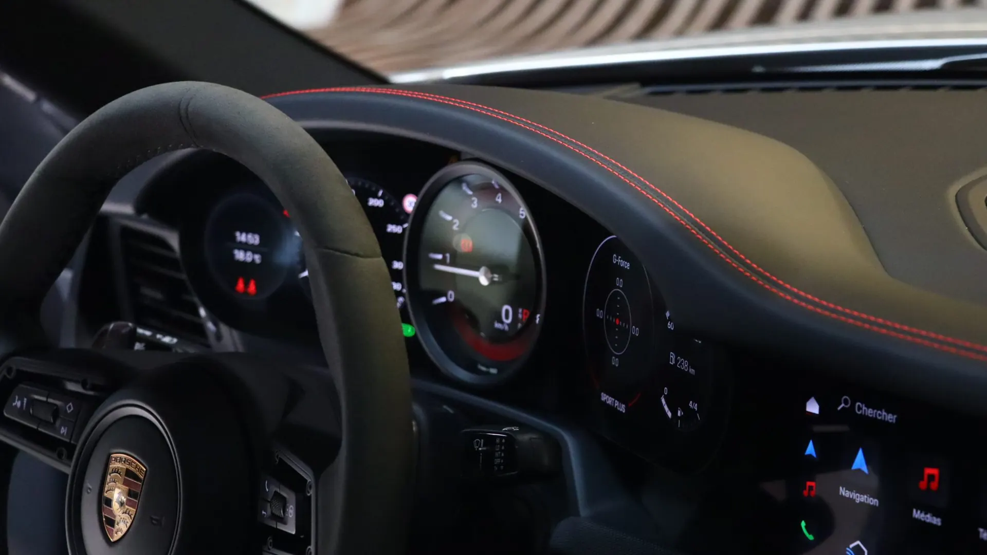 Porsche 911 — photo 27