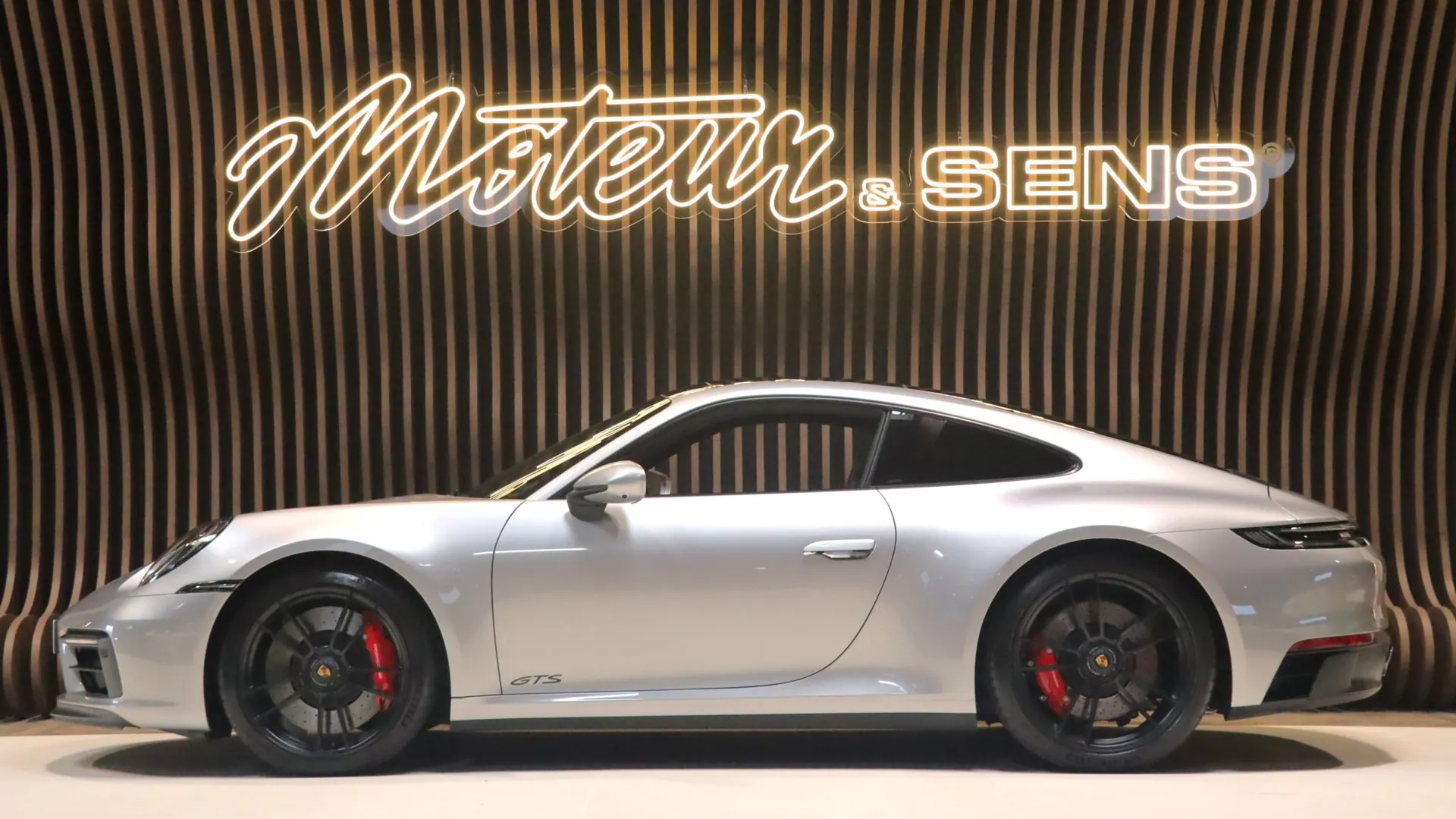 Porsche 911 — photo 5