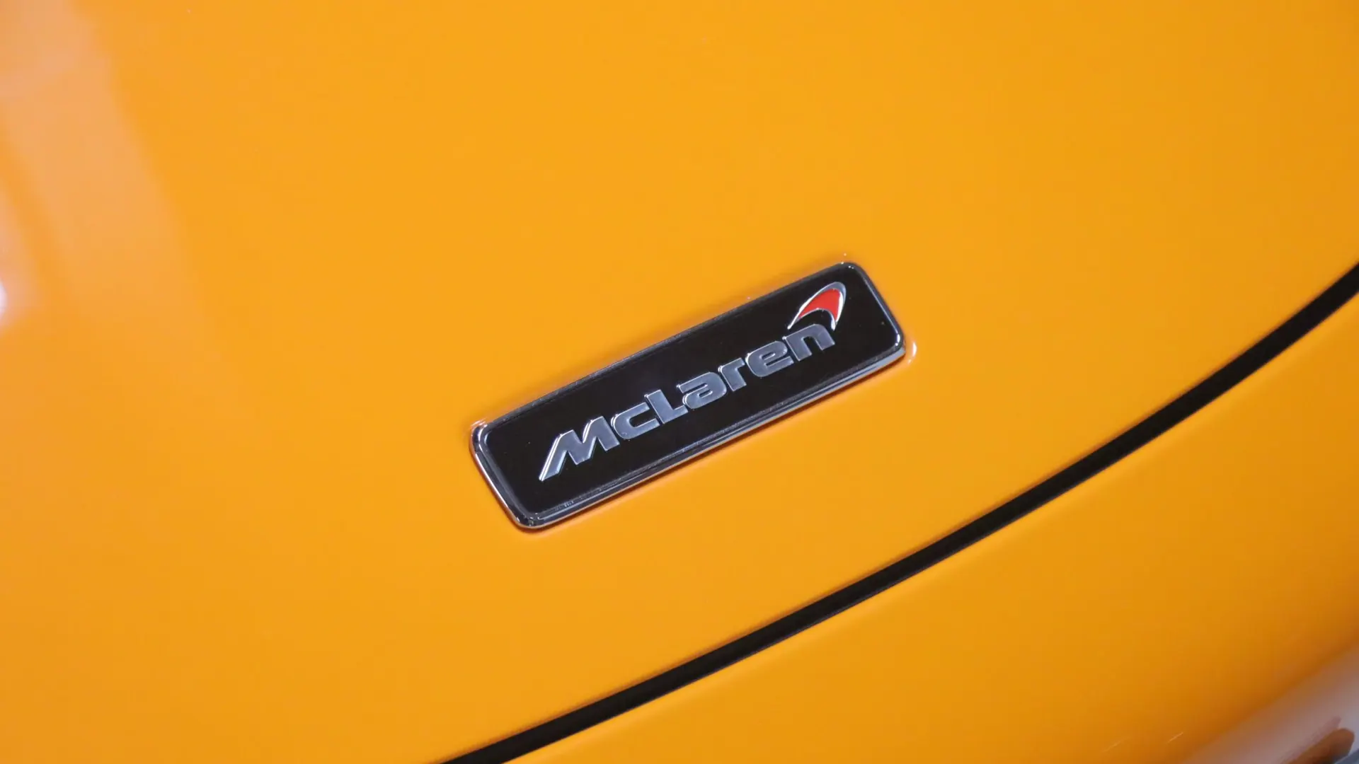 McLaren 720S — photo 34