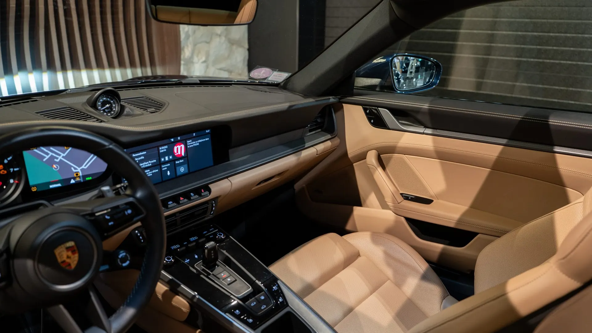 Porsche 911 — photo 13