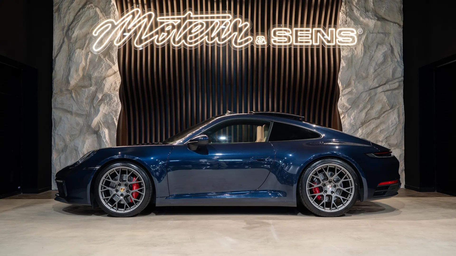 Porsche 911 — photo 5