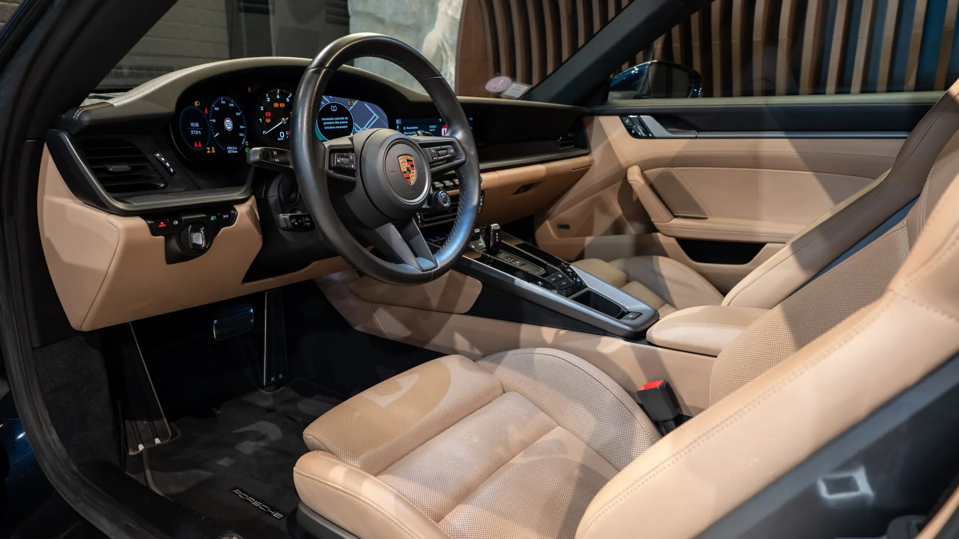 Porsche 911 — photo 8