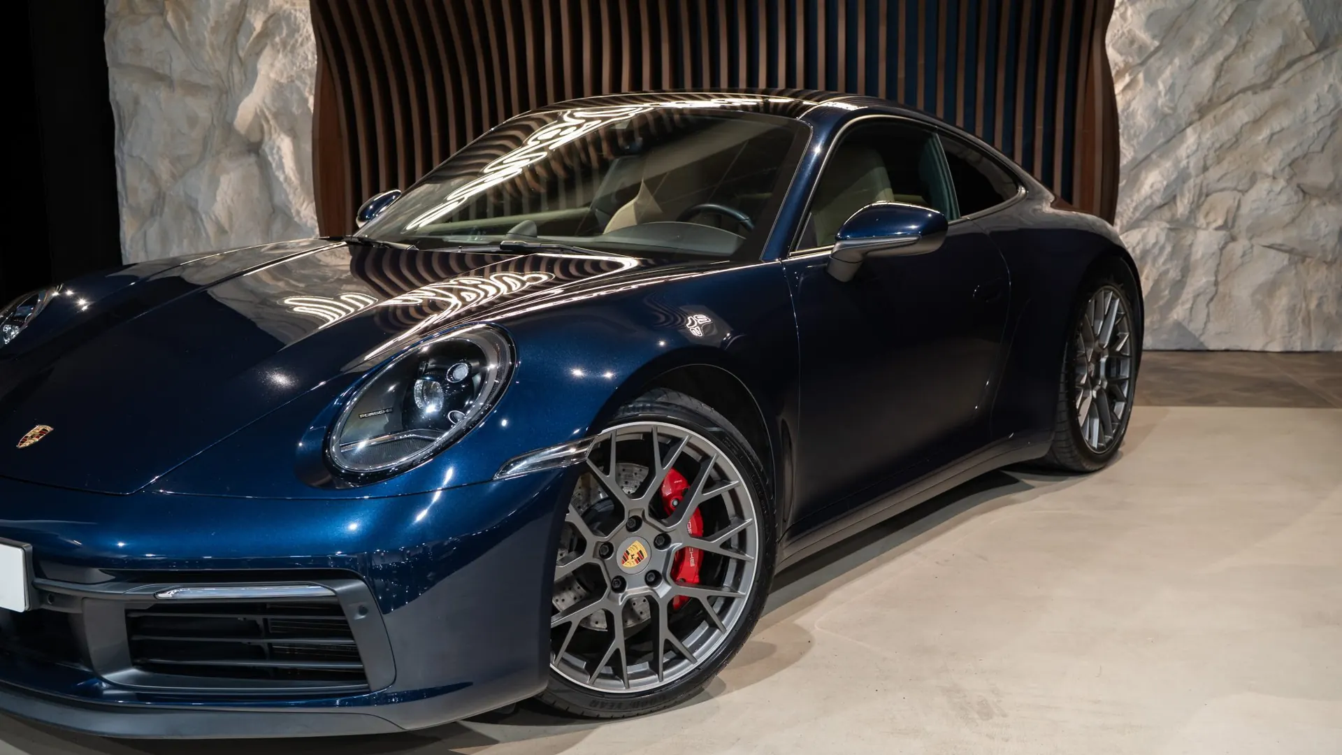 Porsche 911 — photo 41