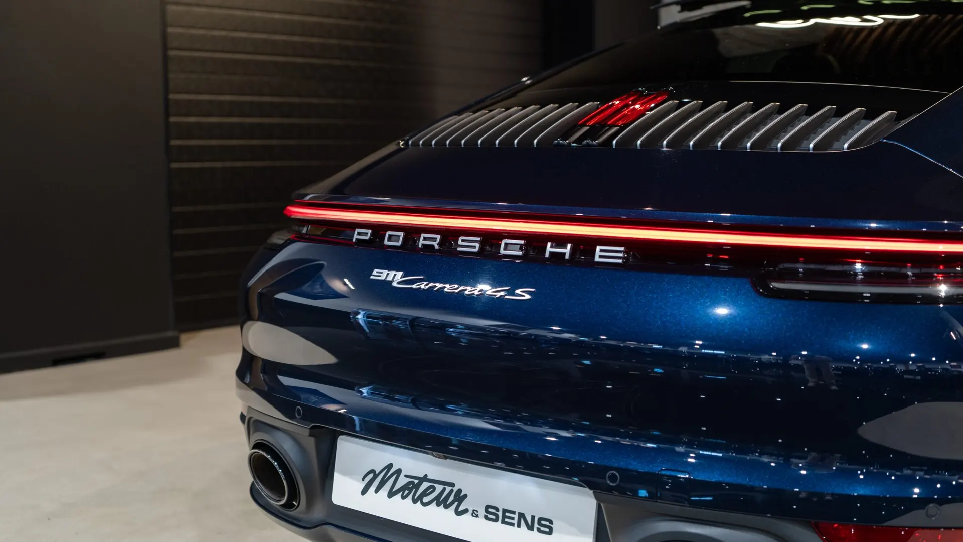 Porsche 911 — photo 45