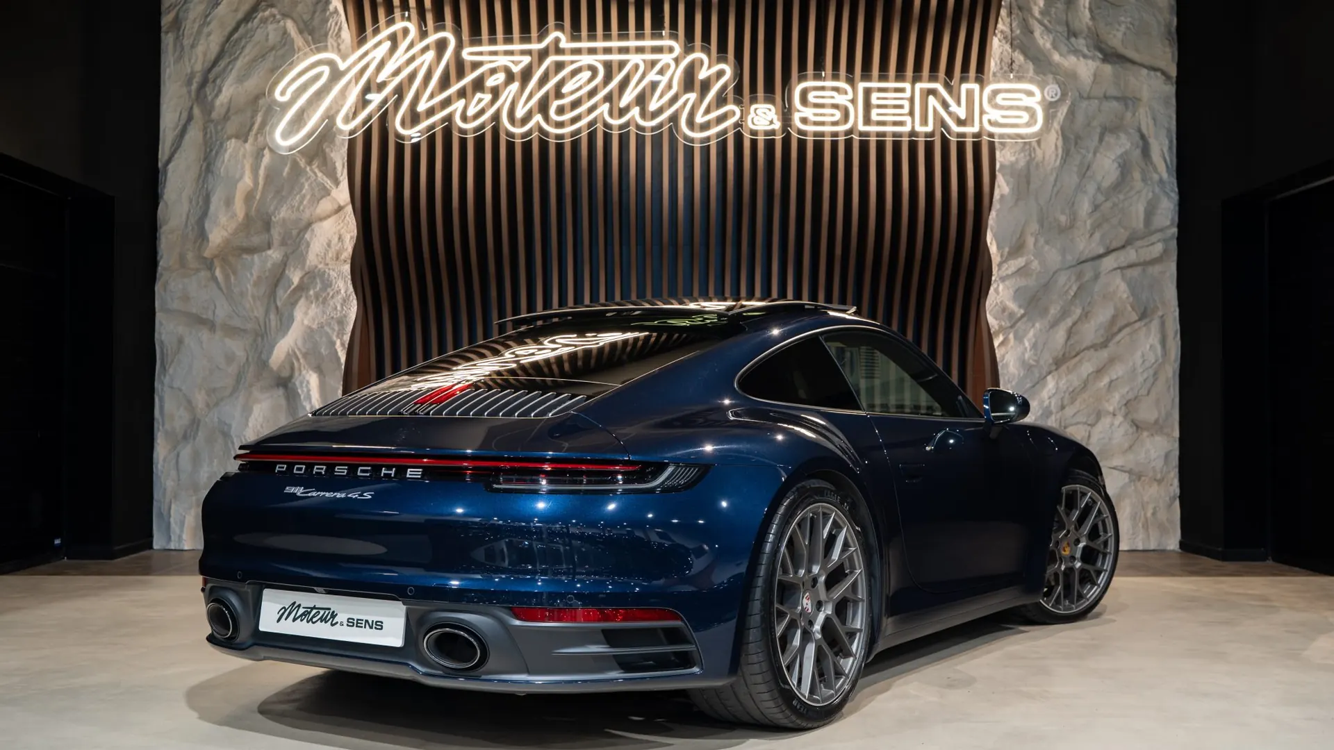 Porsche 911 — photo 2