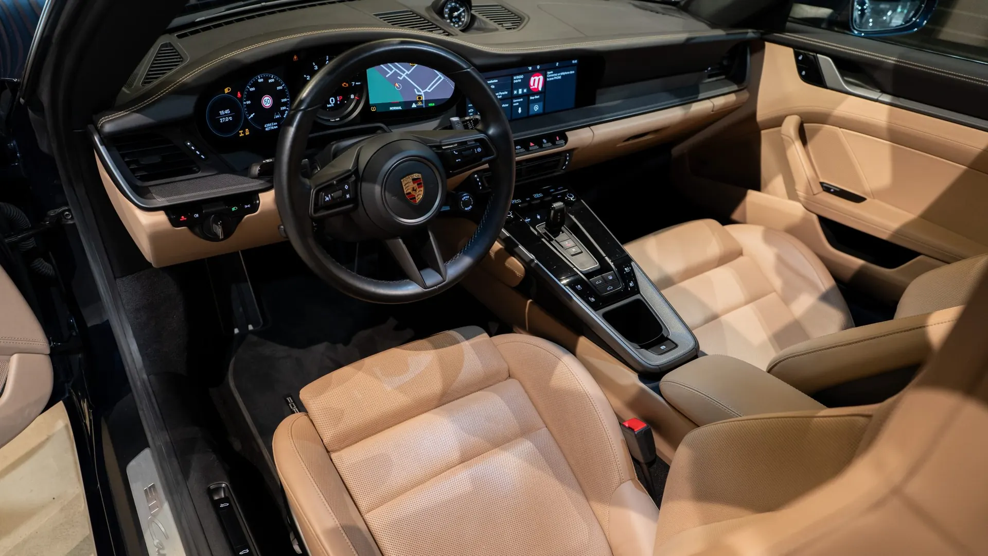 Porsche 911 — photo 12