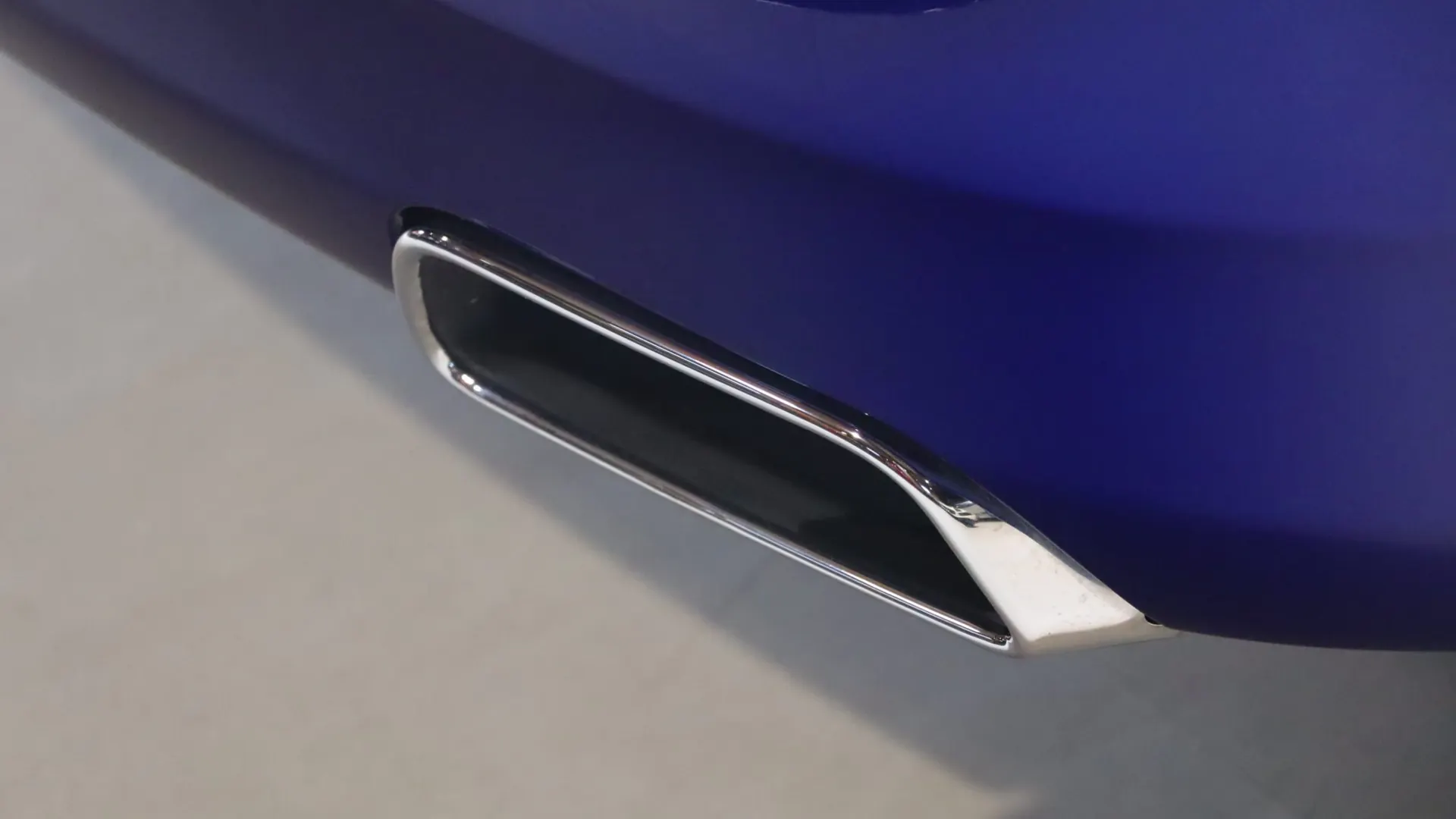 Rolls-Royce Wraith — photo 49