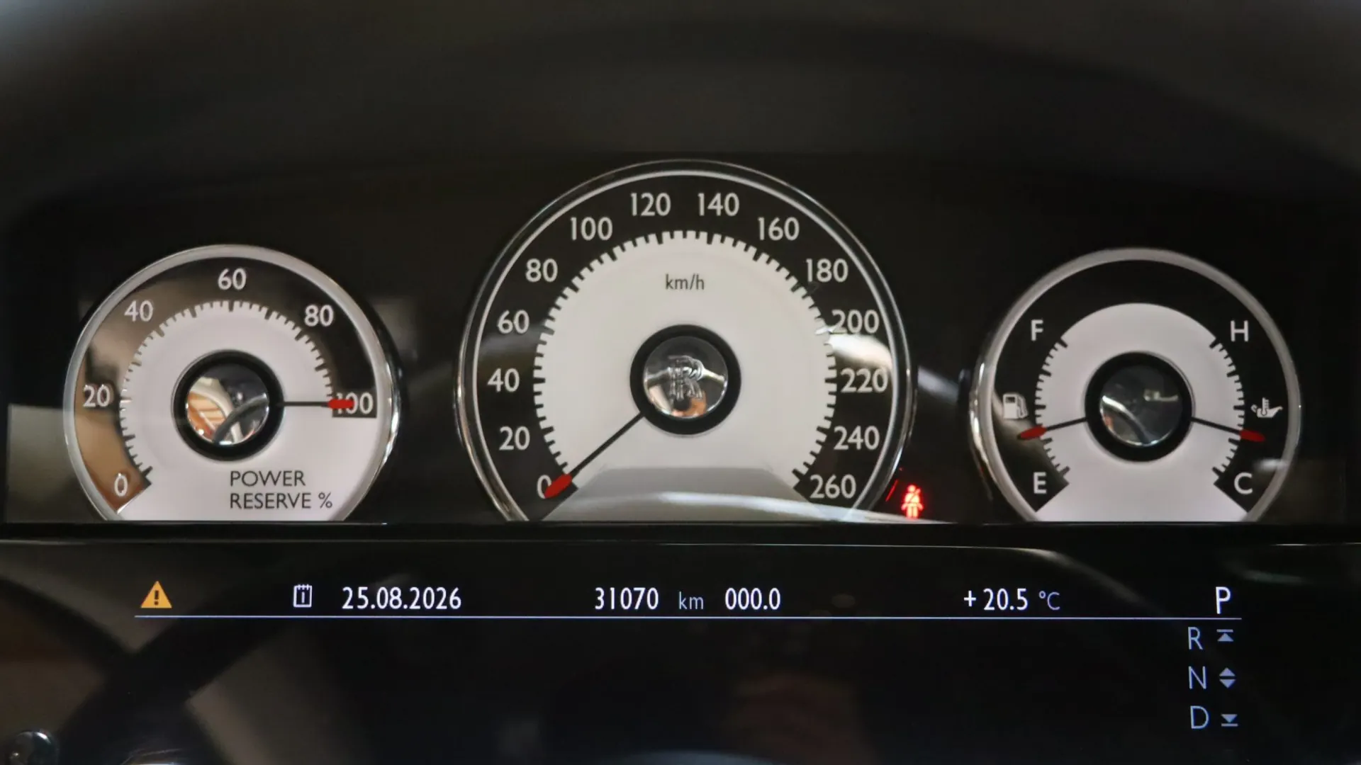 Rolls-Royce Wraith — photo 22