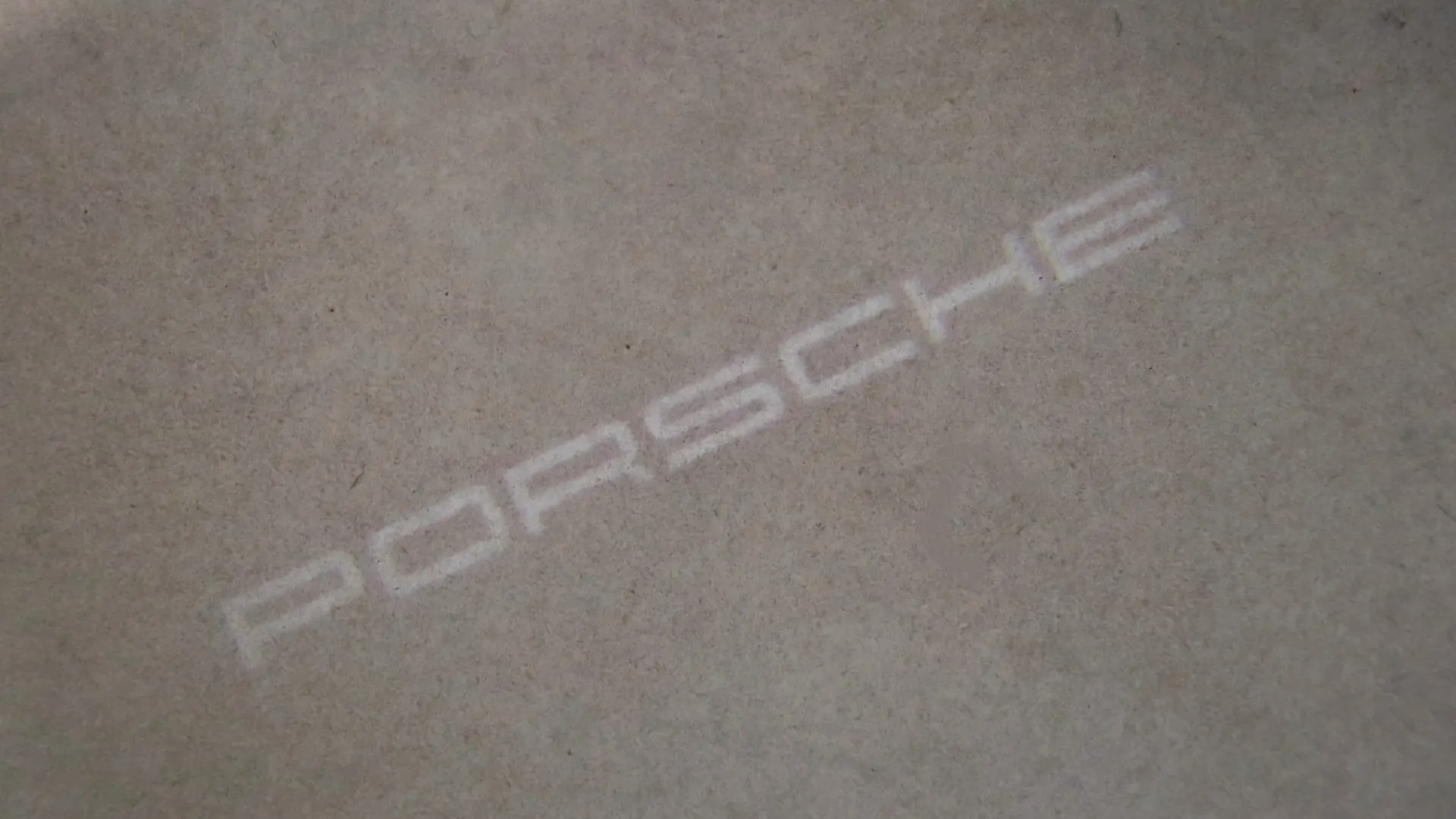 Porsche 911 — photo 15