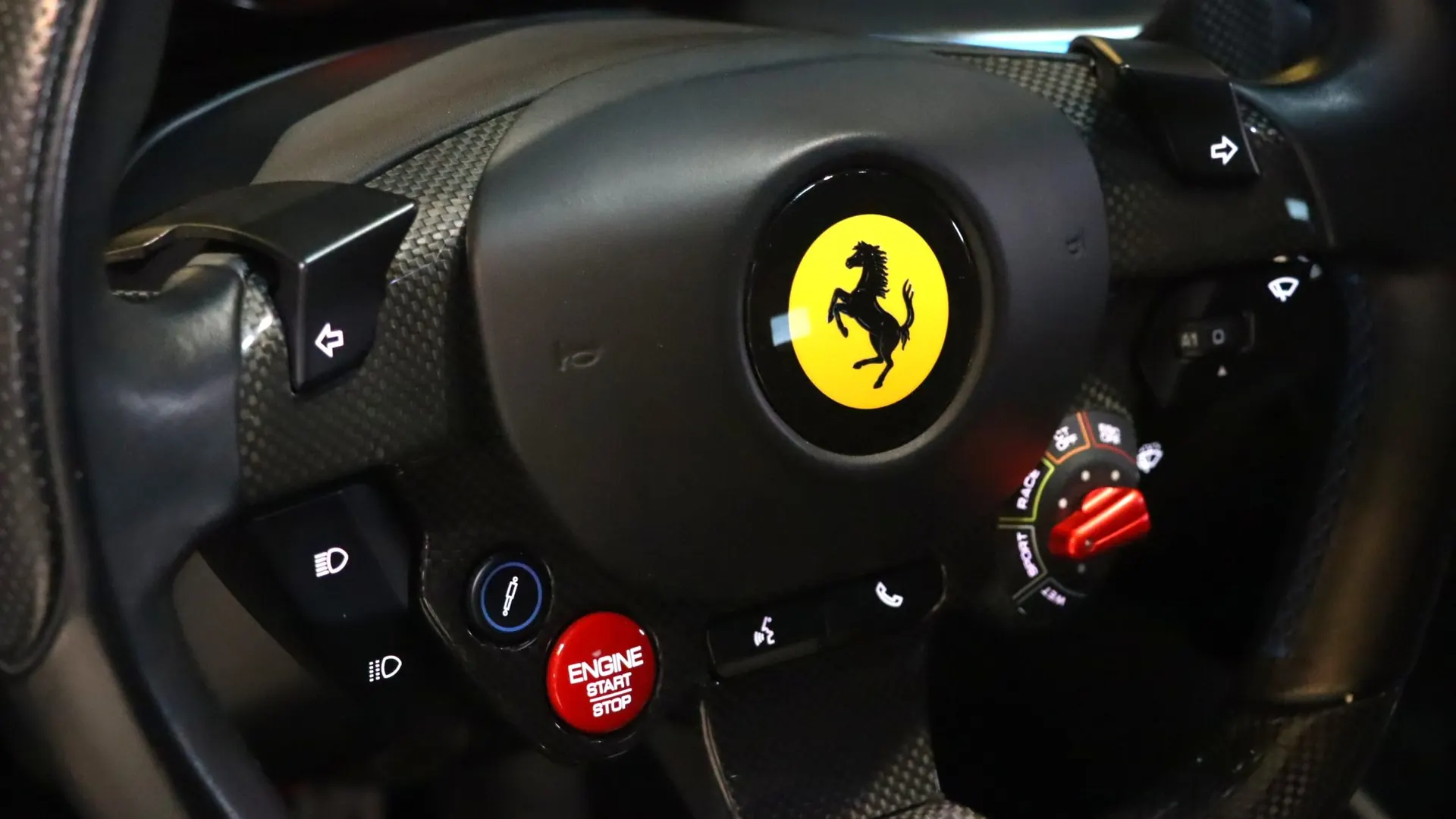 Ferrari 812 — photo 20