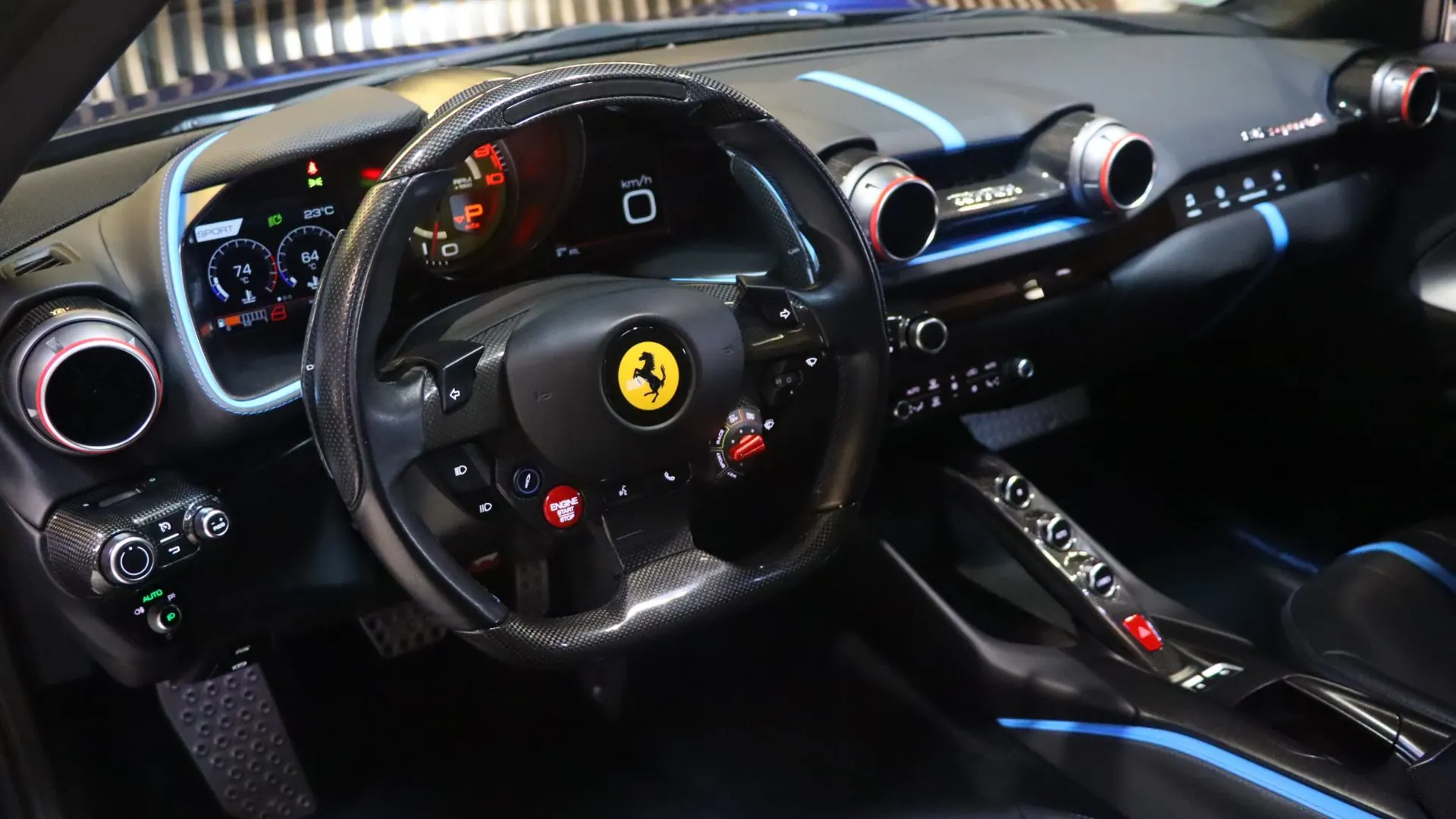 Ferrari 812 — photo 13