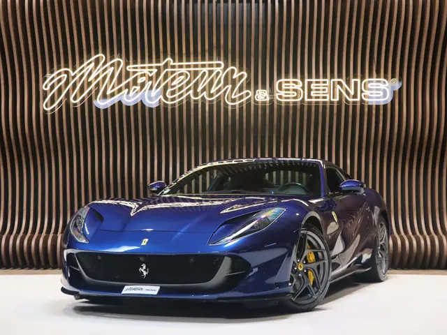 Ferrari 812