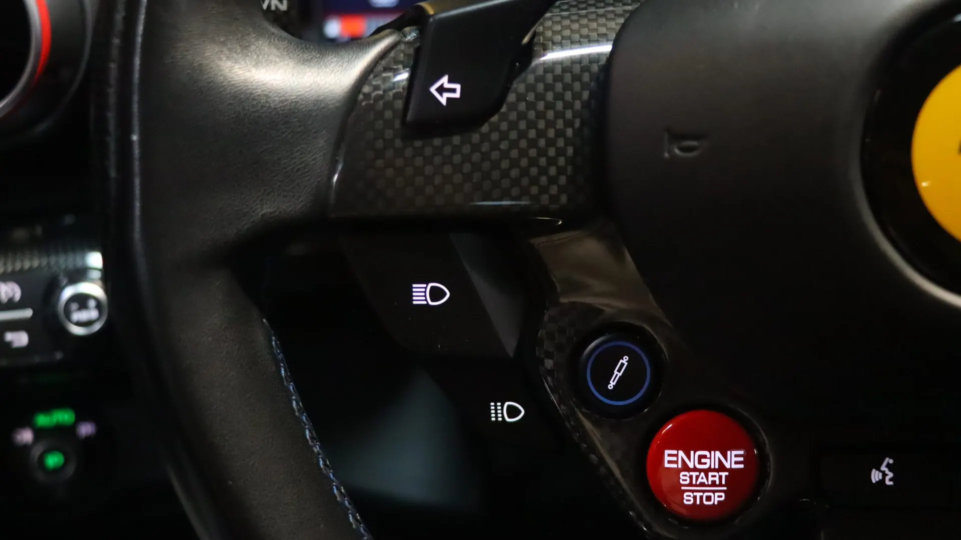 Ferrari 812 — photo 15