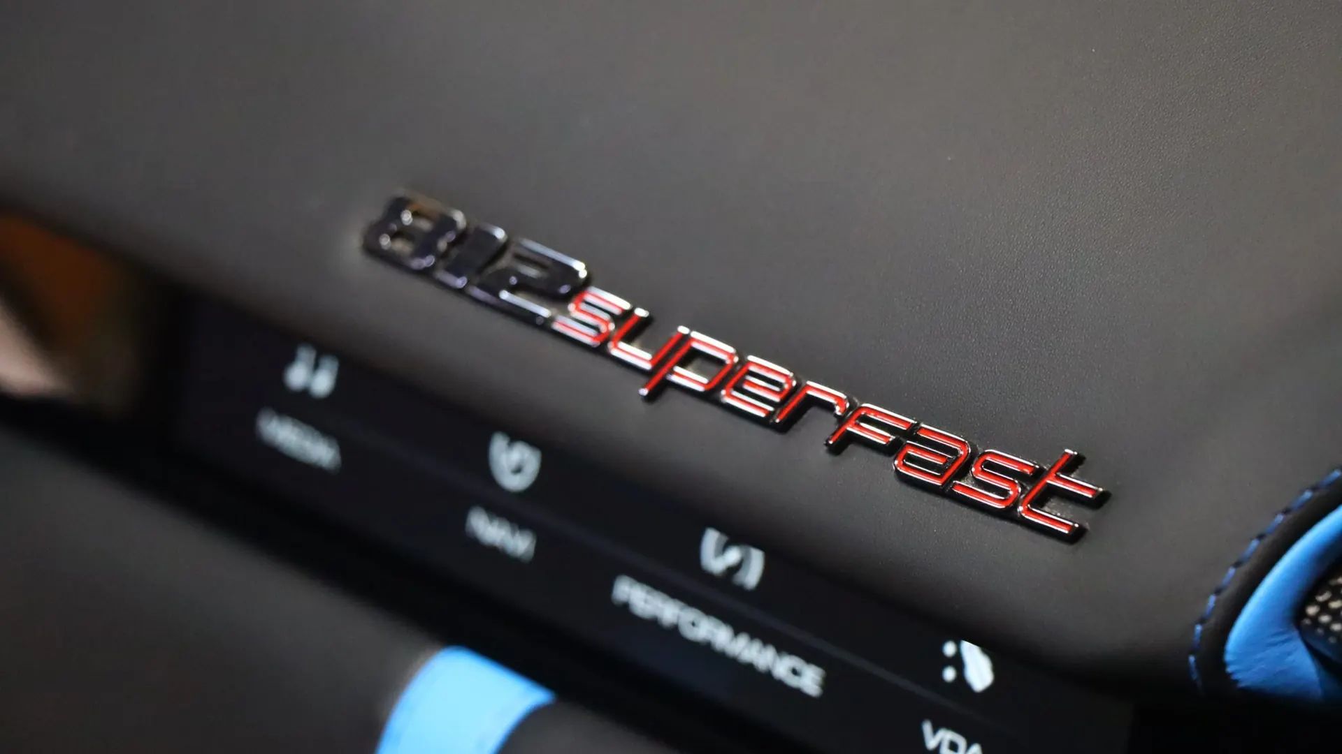 Ferrari 812 — photo 33