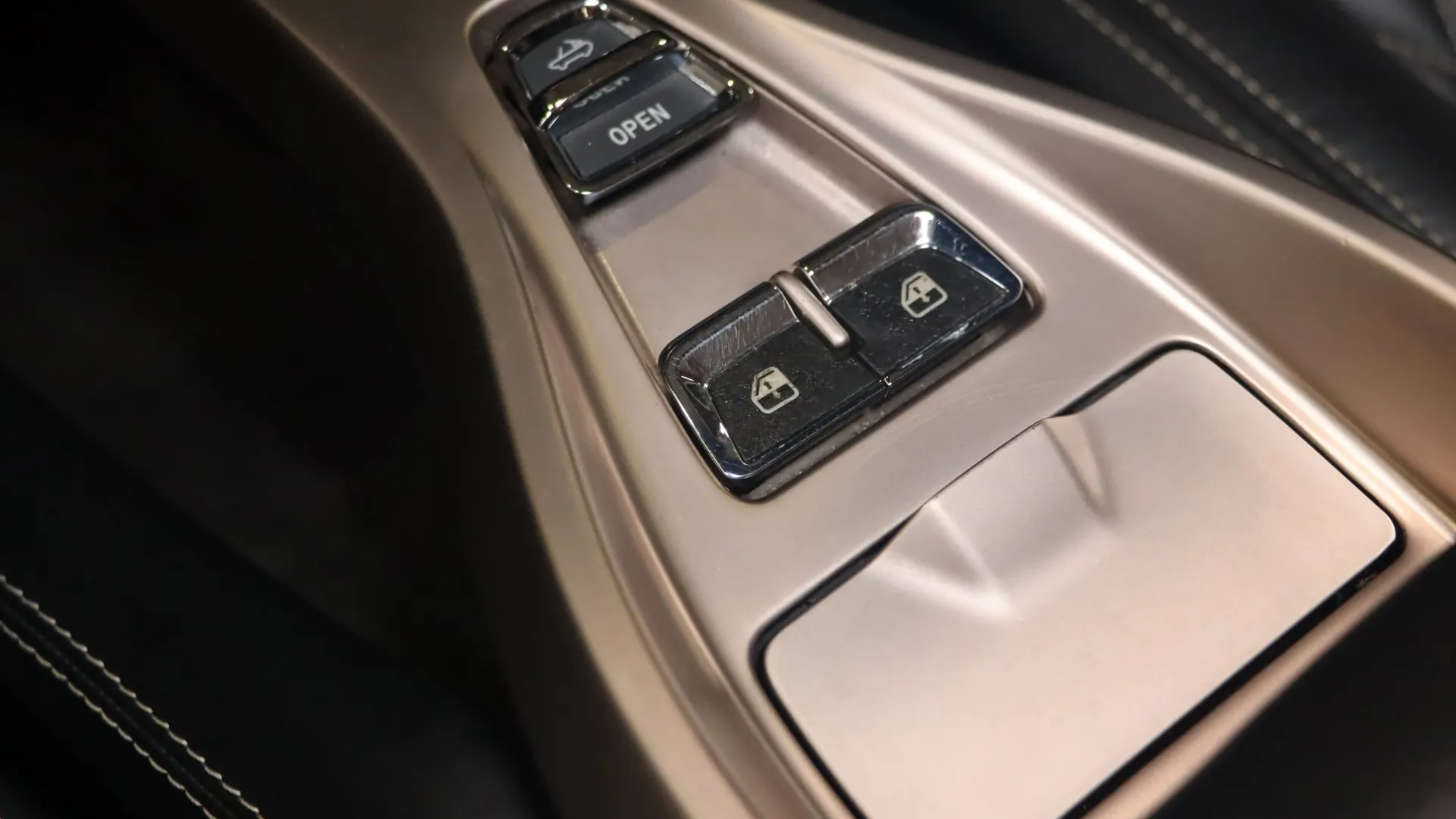 Ferrari California — photo 30
