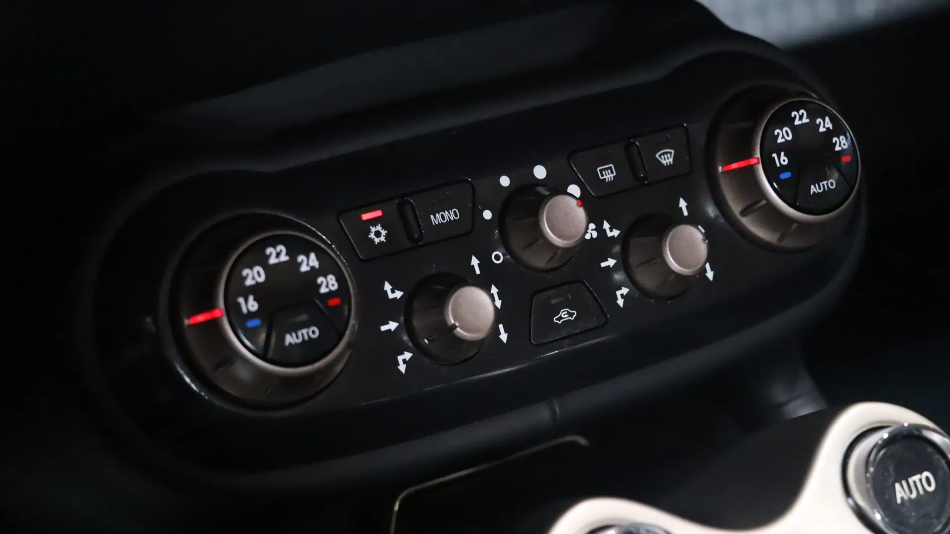 Ferrari California — photo 28